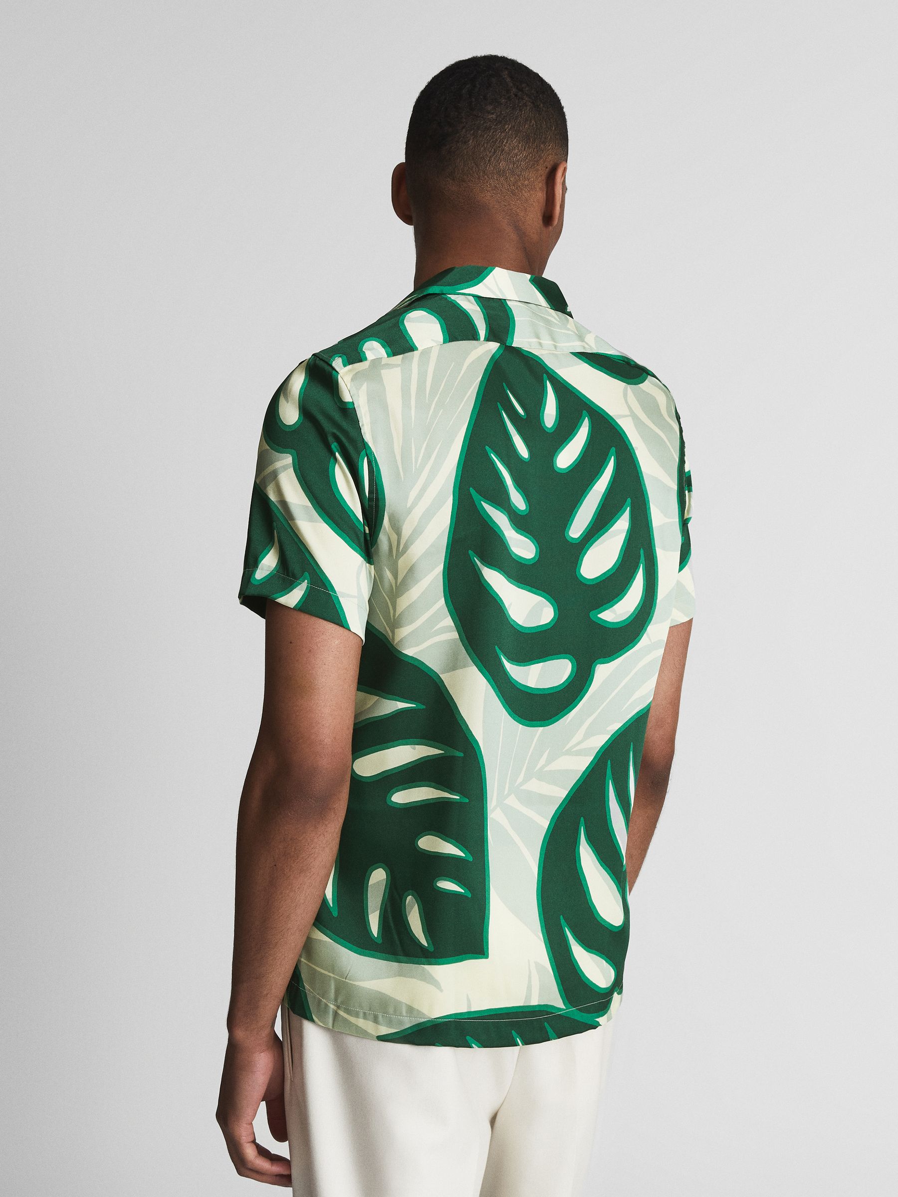 Cuban Collar Monster Leaf Print Shirt in Green - Image 5 of 5