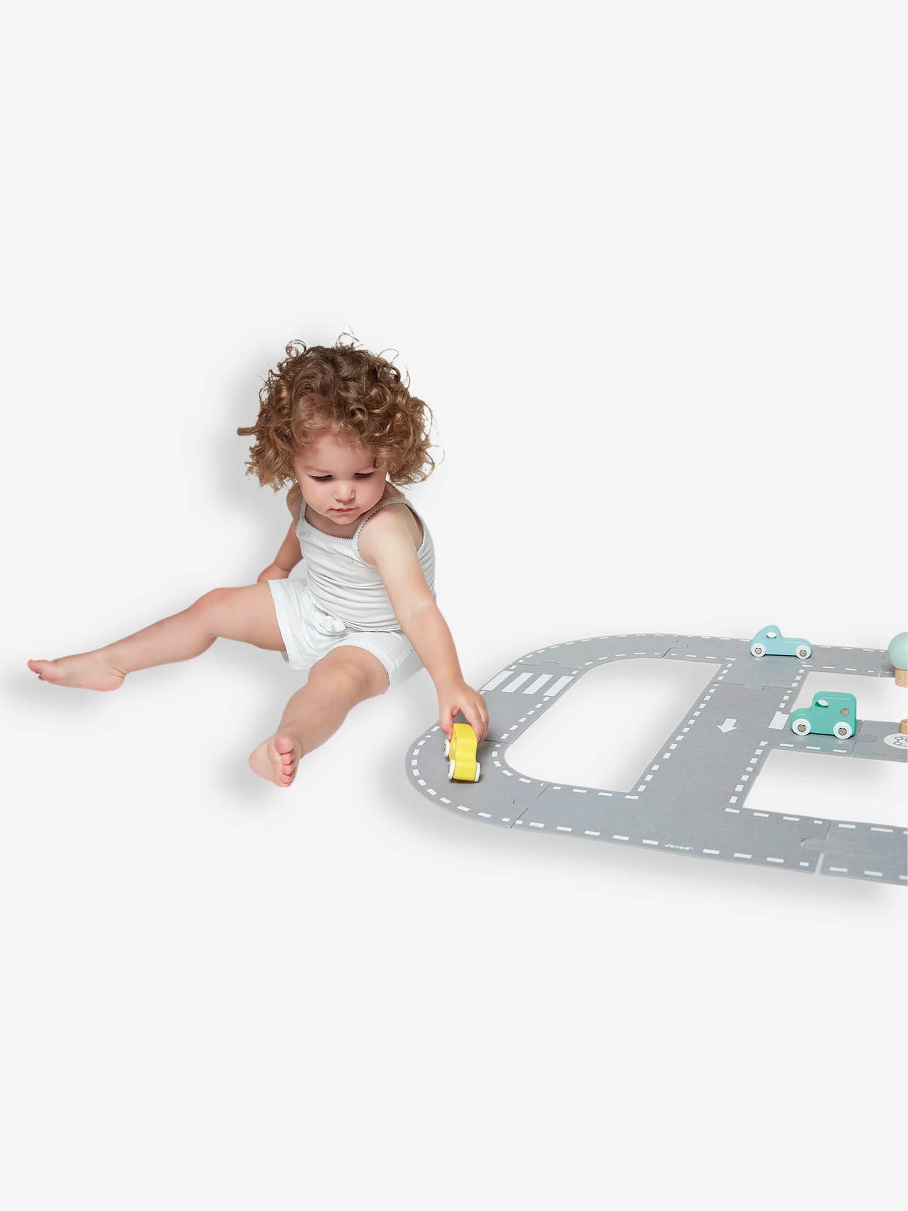 Janod Bolid Felt Car Circuit - Image 7 of 8