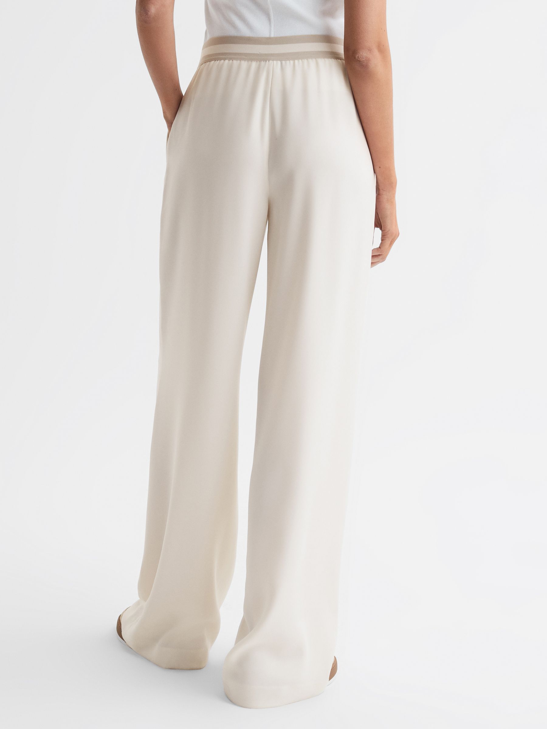 Petite Wide Leg Elasticated Trousers in Neutral - Image 5 of 6