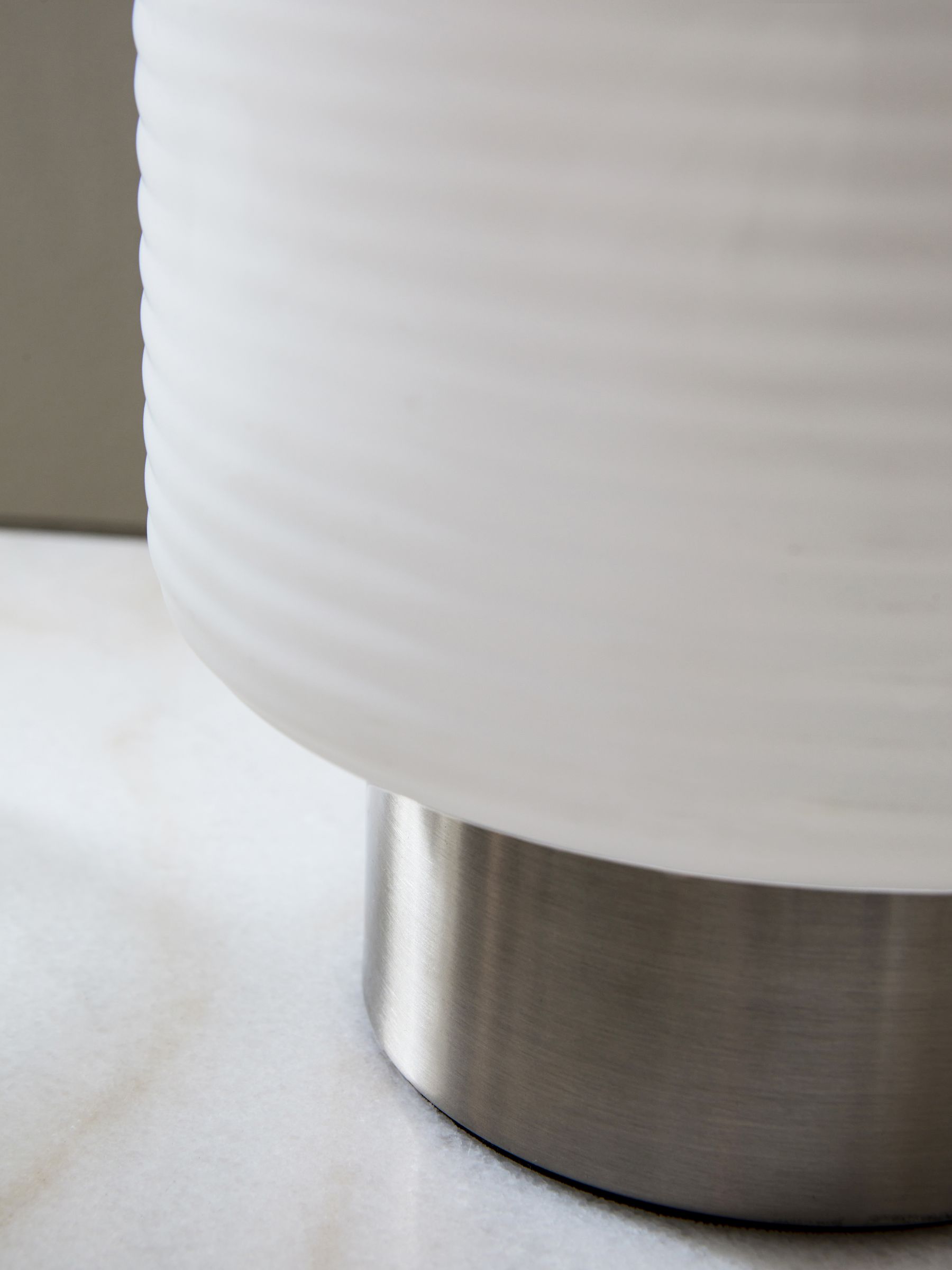Jasper Conran London White Ribbed Glass Desk Lamp - Image 4 of 5