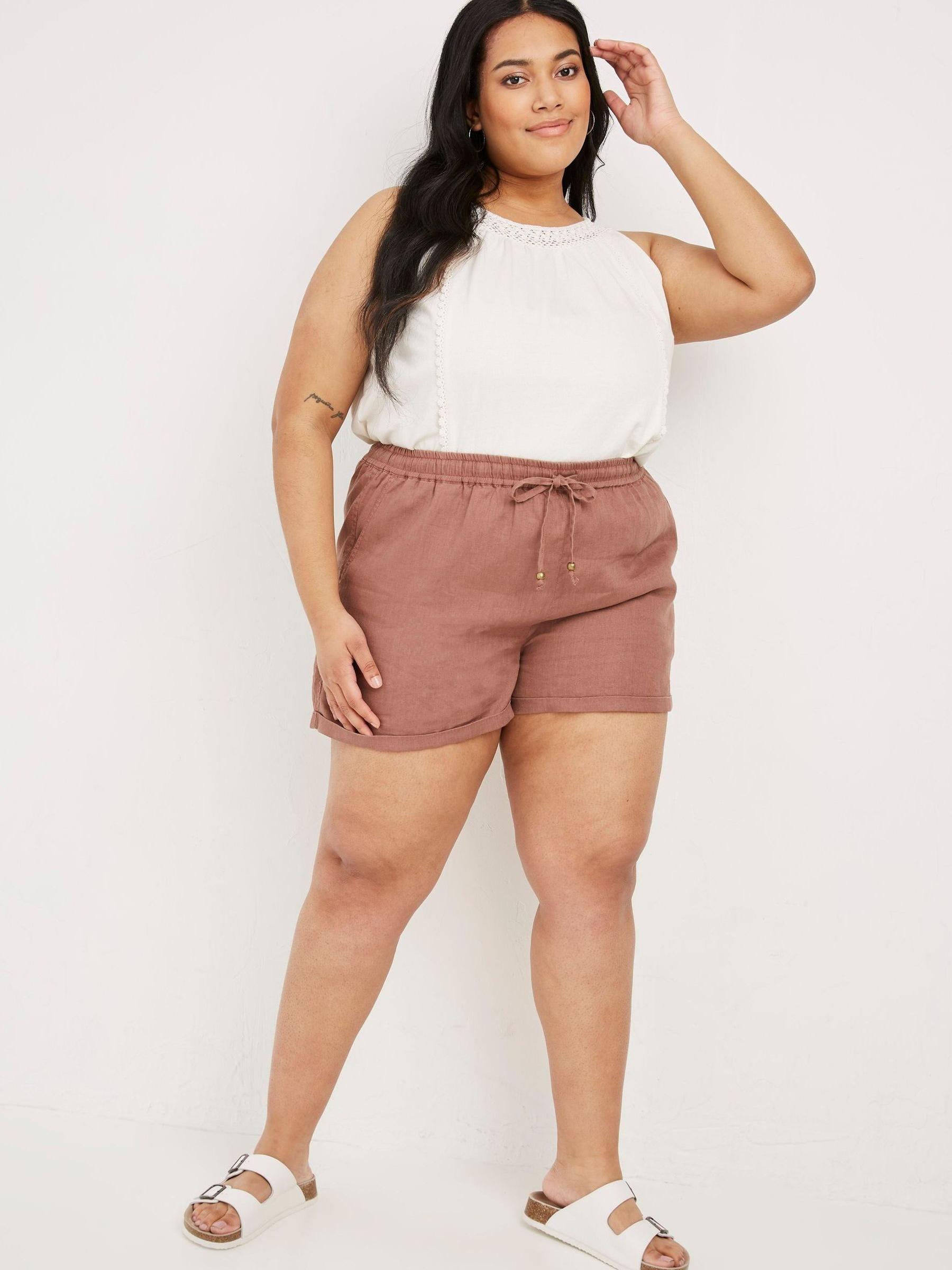 Brown Linen Flippy Shorts - Image 4 of 5