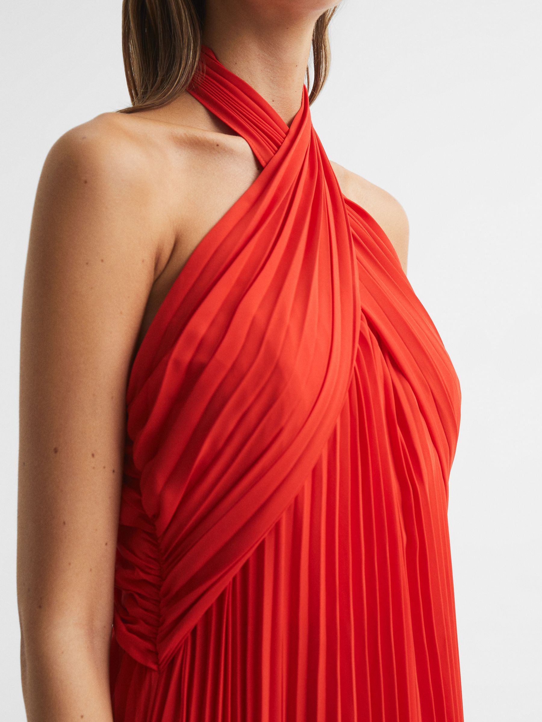 Halter Neck Pleat Midi Dress in Red - Image 4 of 6