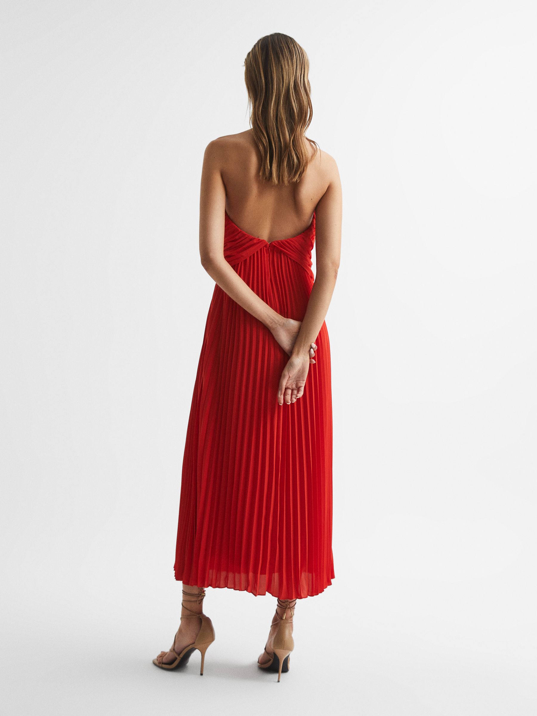 Halter Neck Pleat Midi Dress in Red - Image 5 of 6
