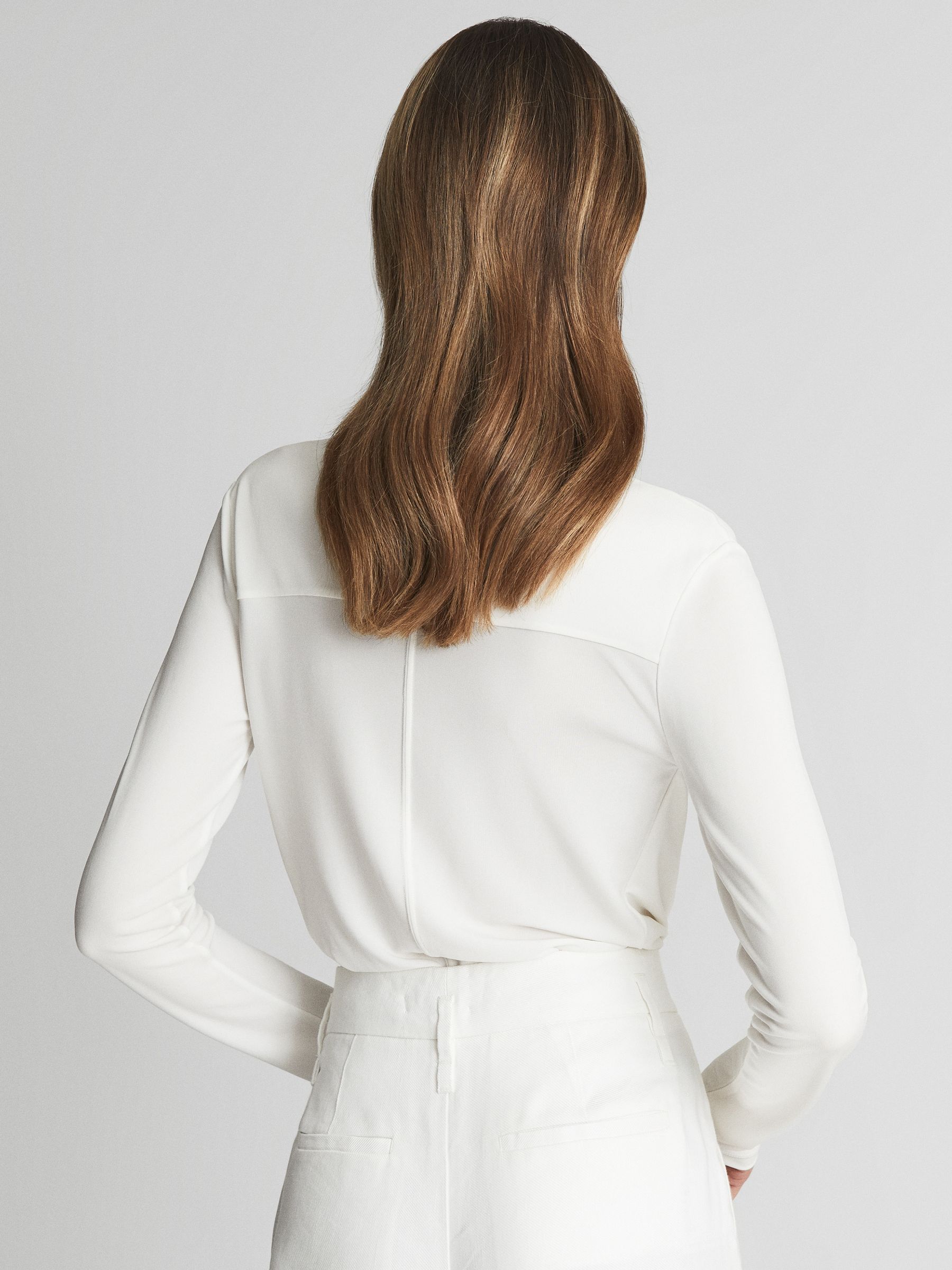 Long Sleeve Plunge Neckline T-Shirt in Ivory - Image 5 of 5