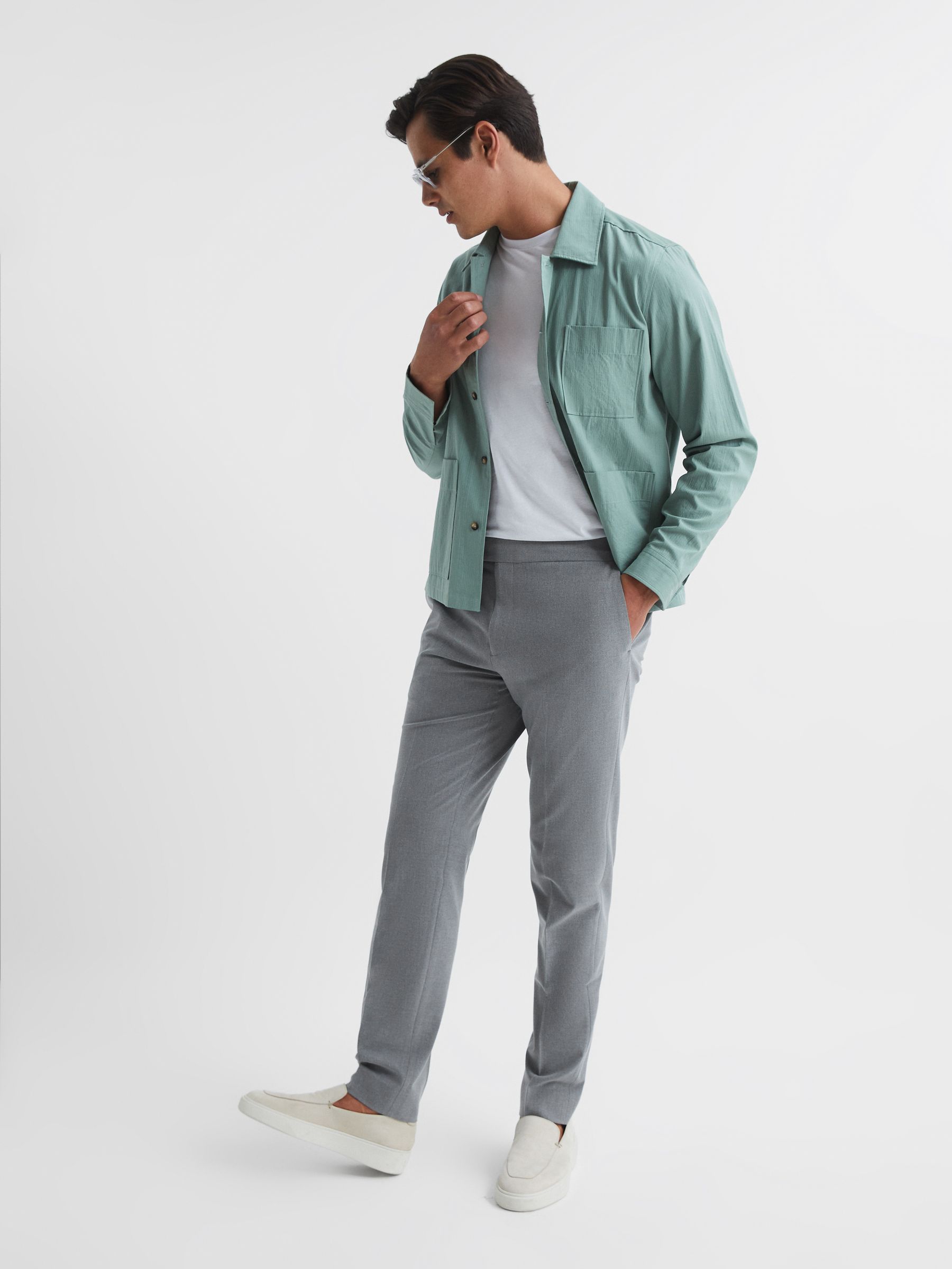 Drawcord Waist Relaxed Trousers in Soft Grey - Image 3 of 5
