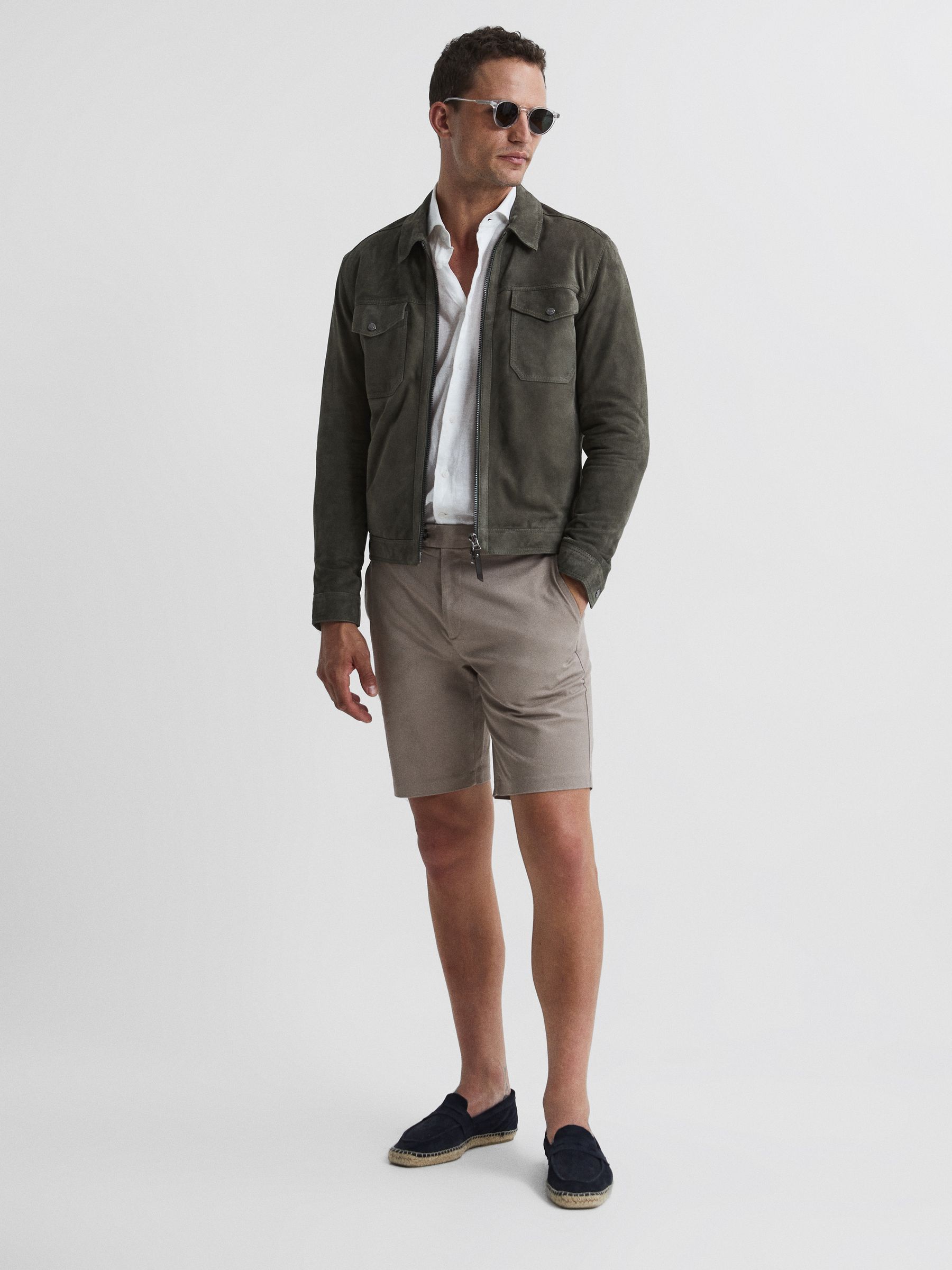 Modern Fit Cotton Blend Chino Shorts in Mushroom - Image 4 of 6