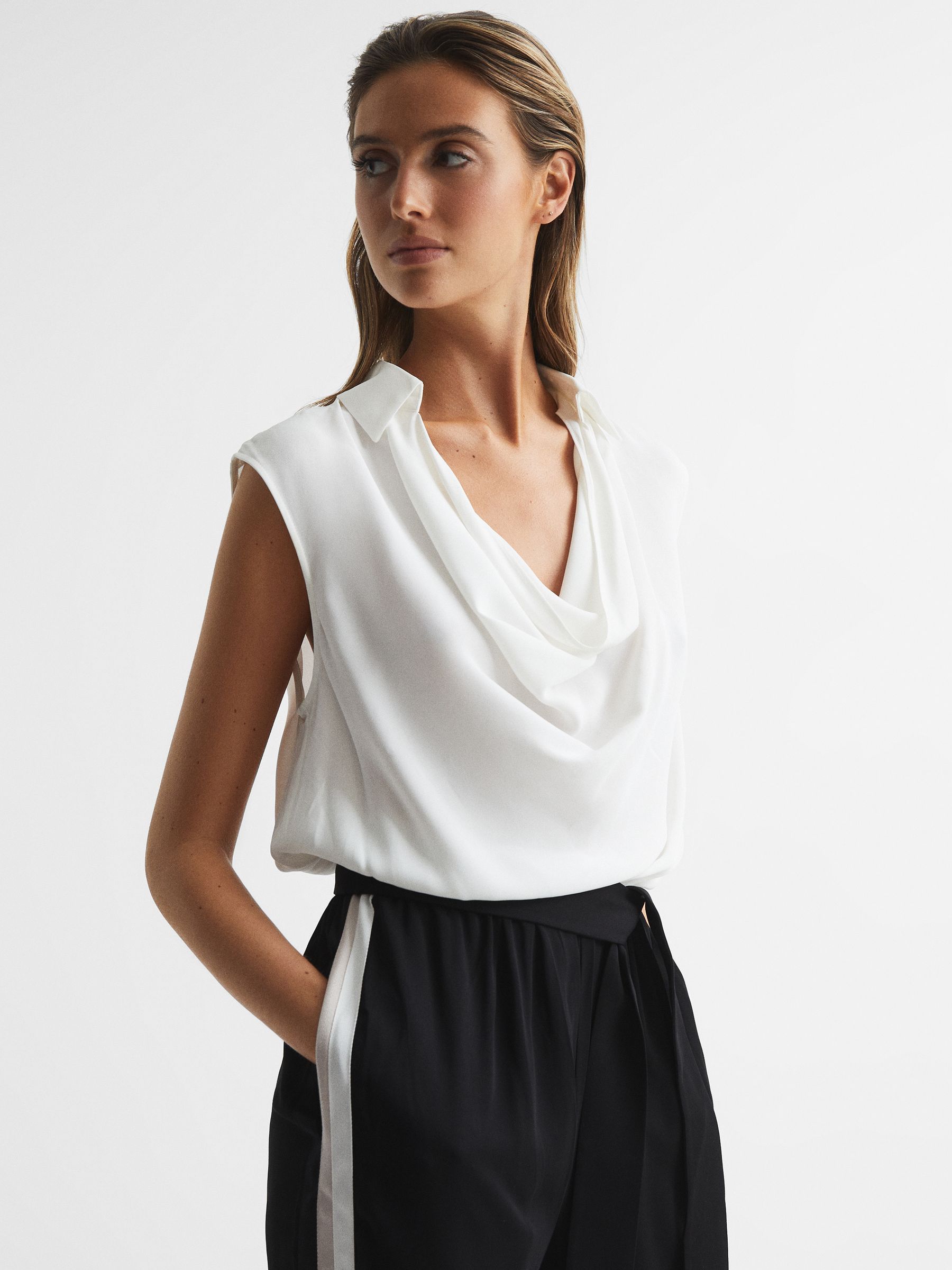 Regular Colourblock Shirt Jumpsuit in Black/Ivory - Image 3 of 7