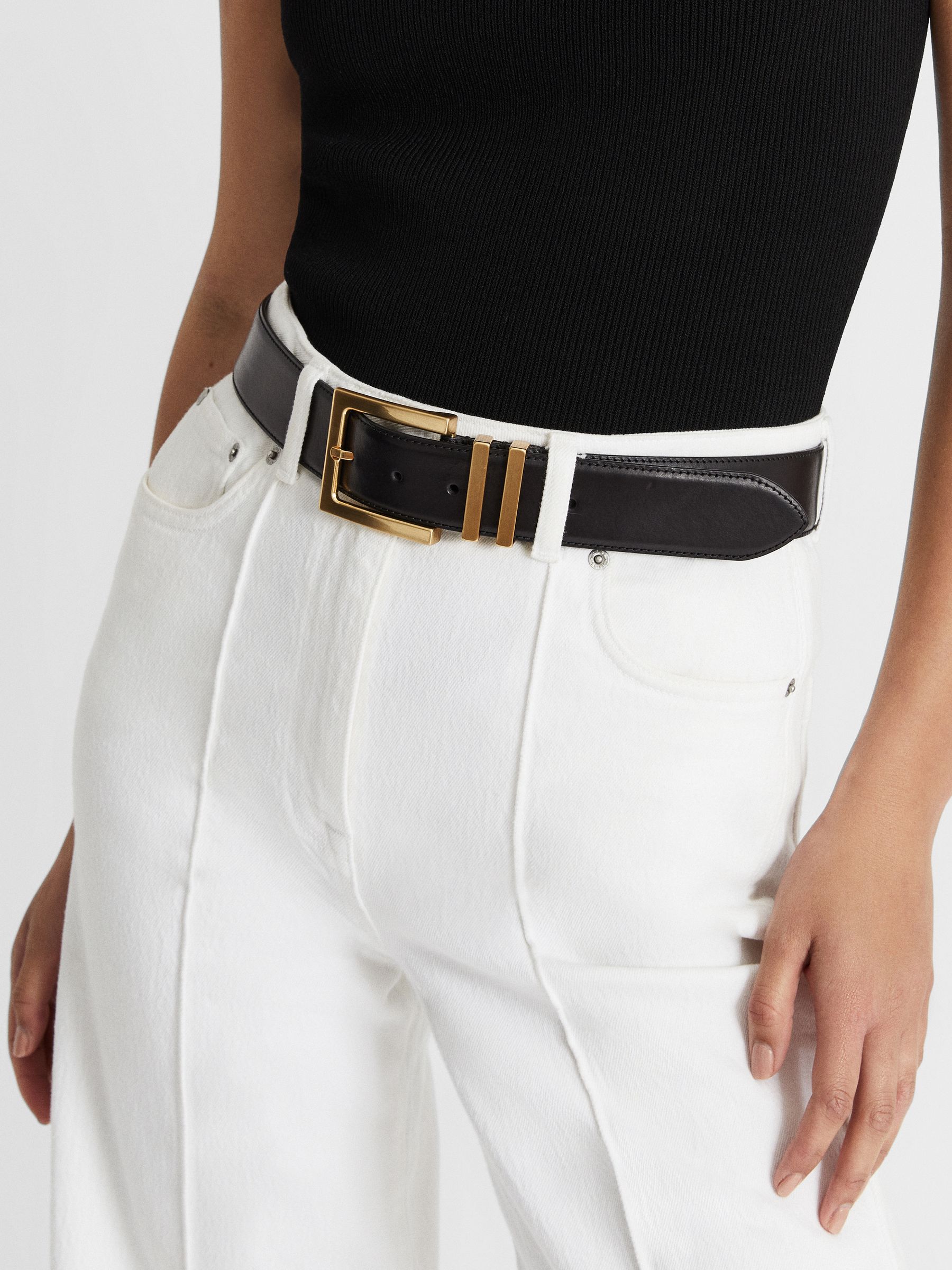 Leather Square Buckle Belt in Black - Image 2 of 5
