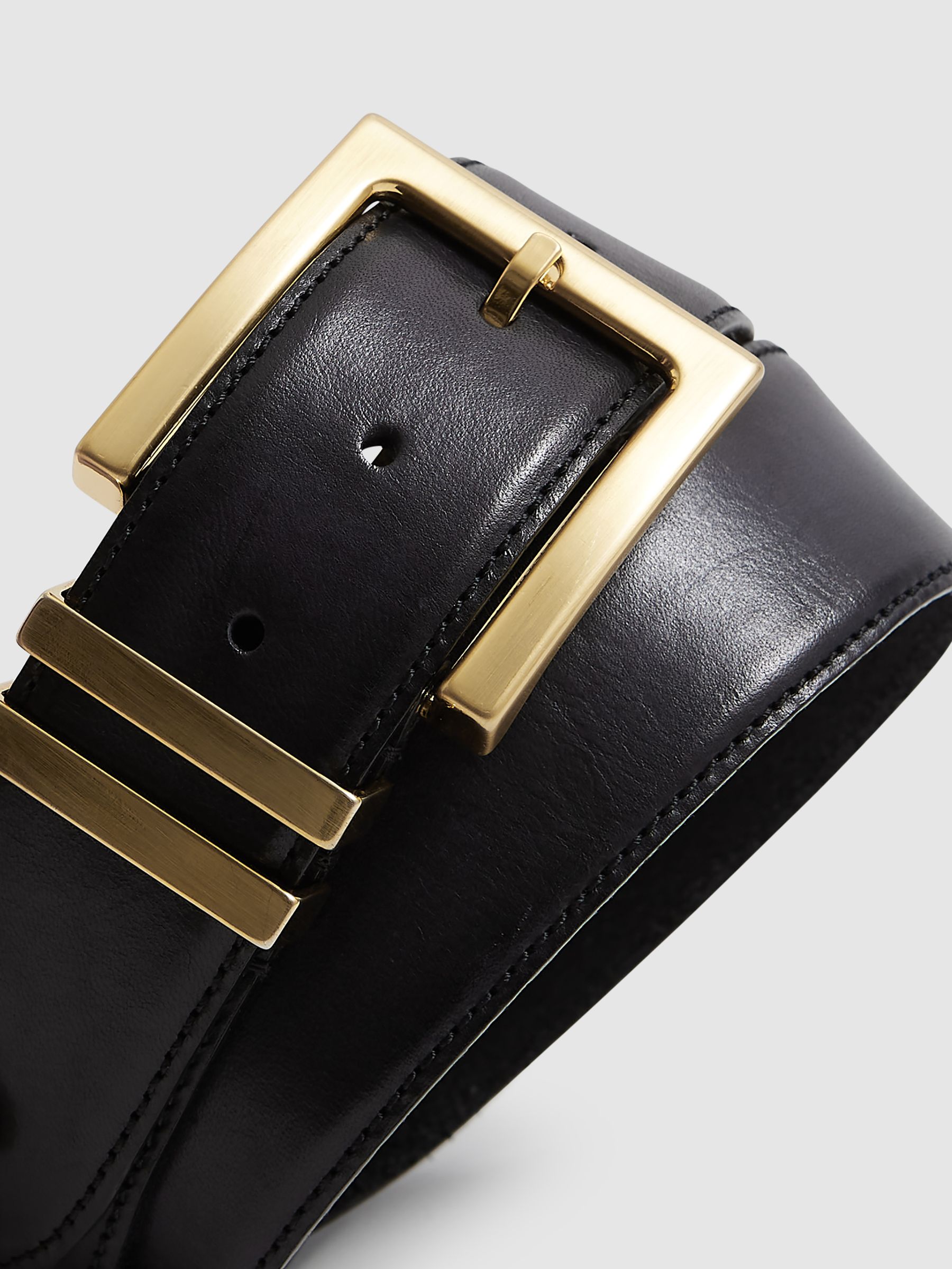 Leather Square Buckle Belt in Black - Image 4 of 5