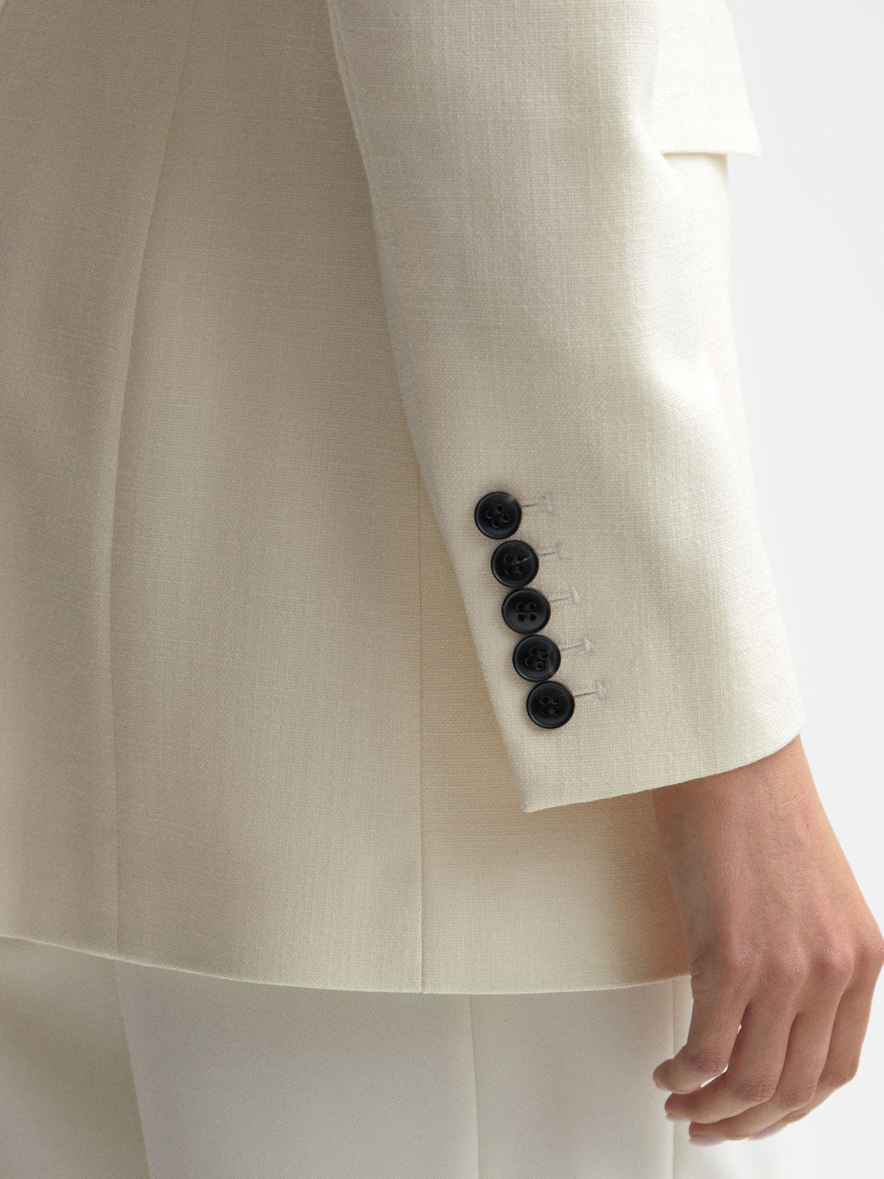 Single Breasted Blazer in White - Image 5 of 6