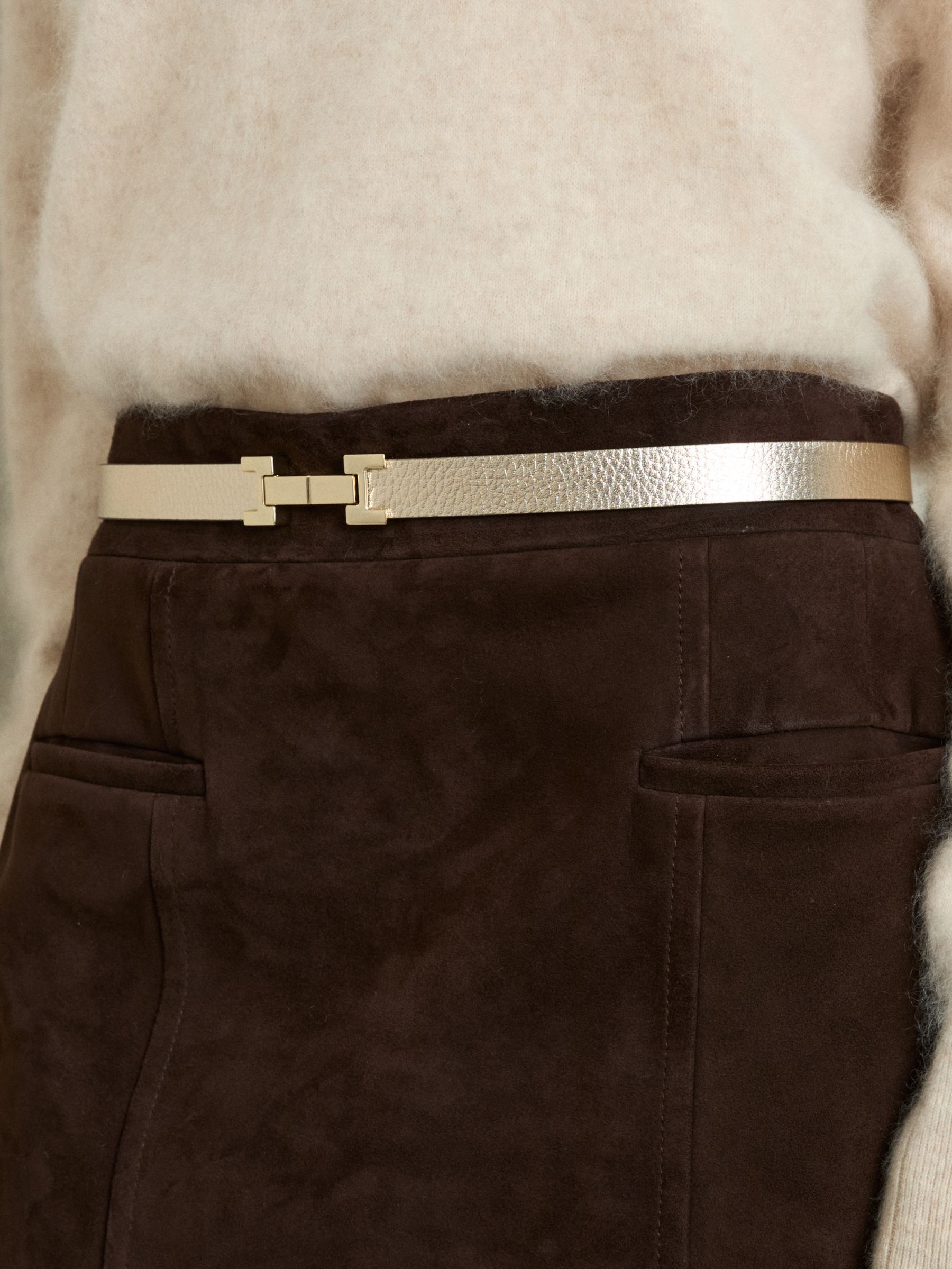 Leather Square Hinge Belt in Gold - Image 2 of 6