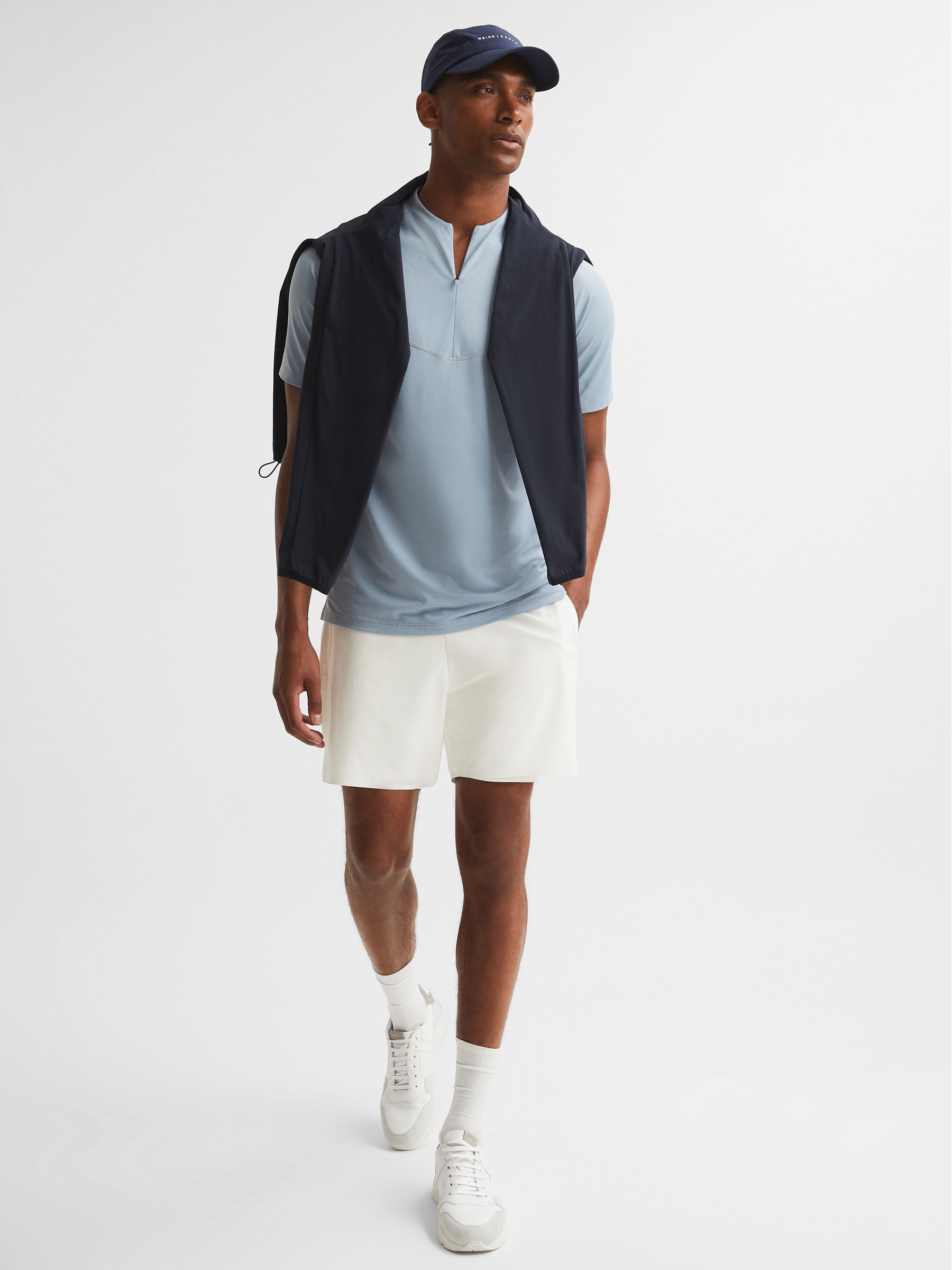 Castore Performance T-Shirt in Blue - Image 8 of 8