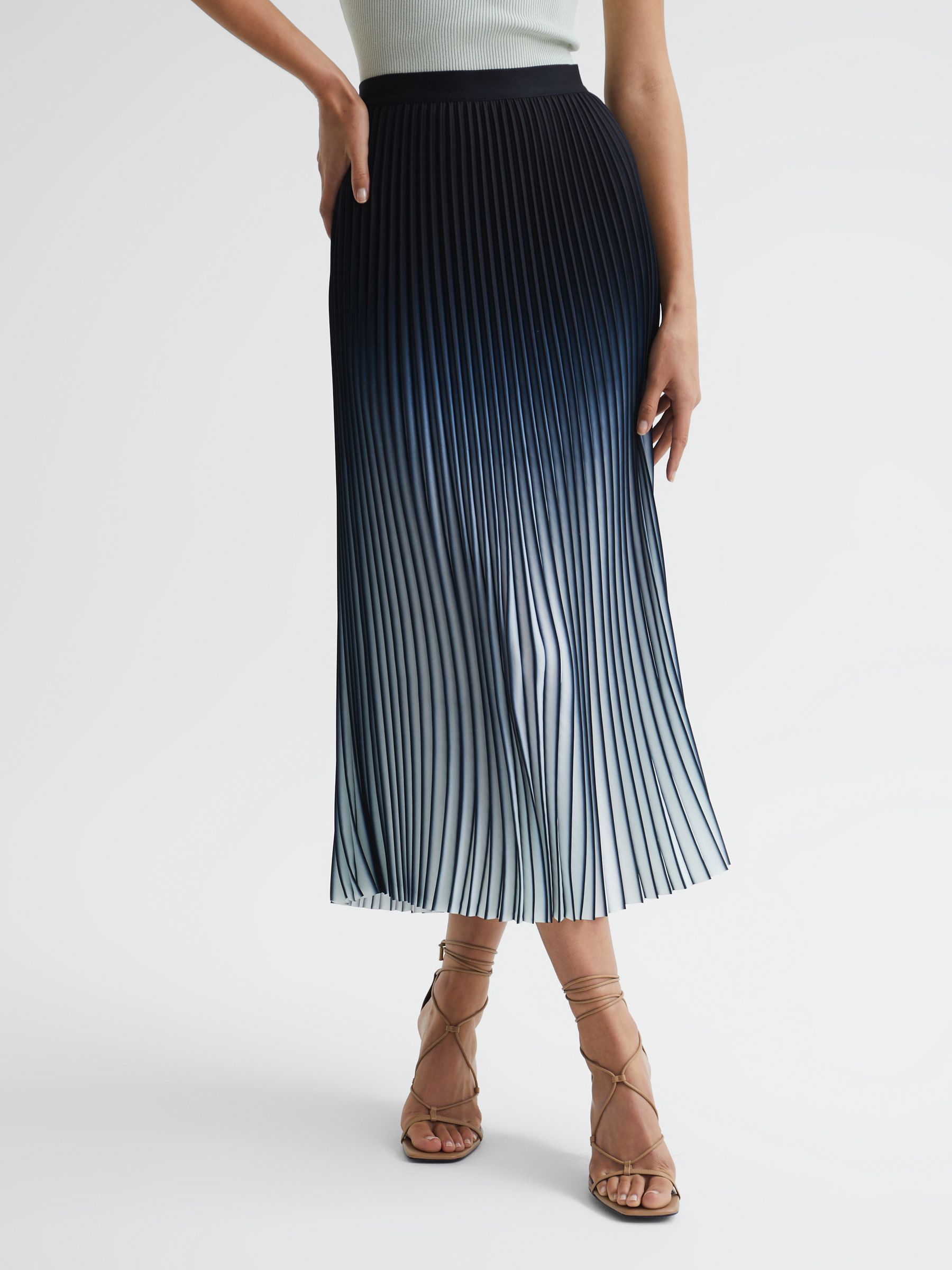 Ombre Pleated Midi Skirt in Blue - Image 4 of 7