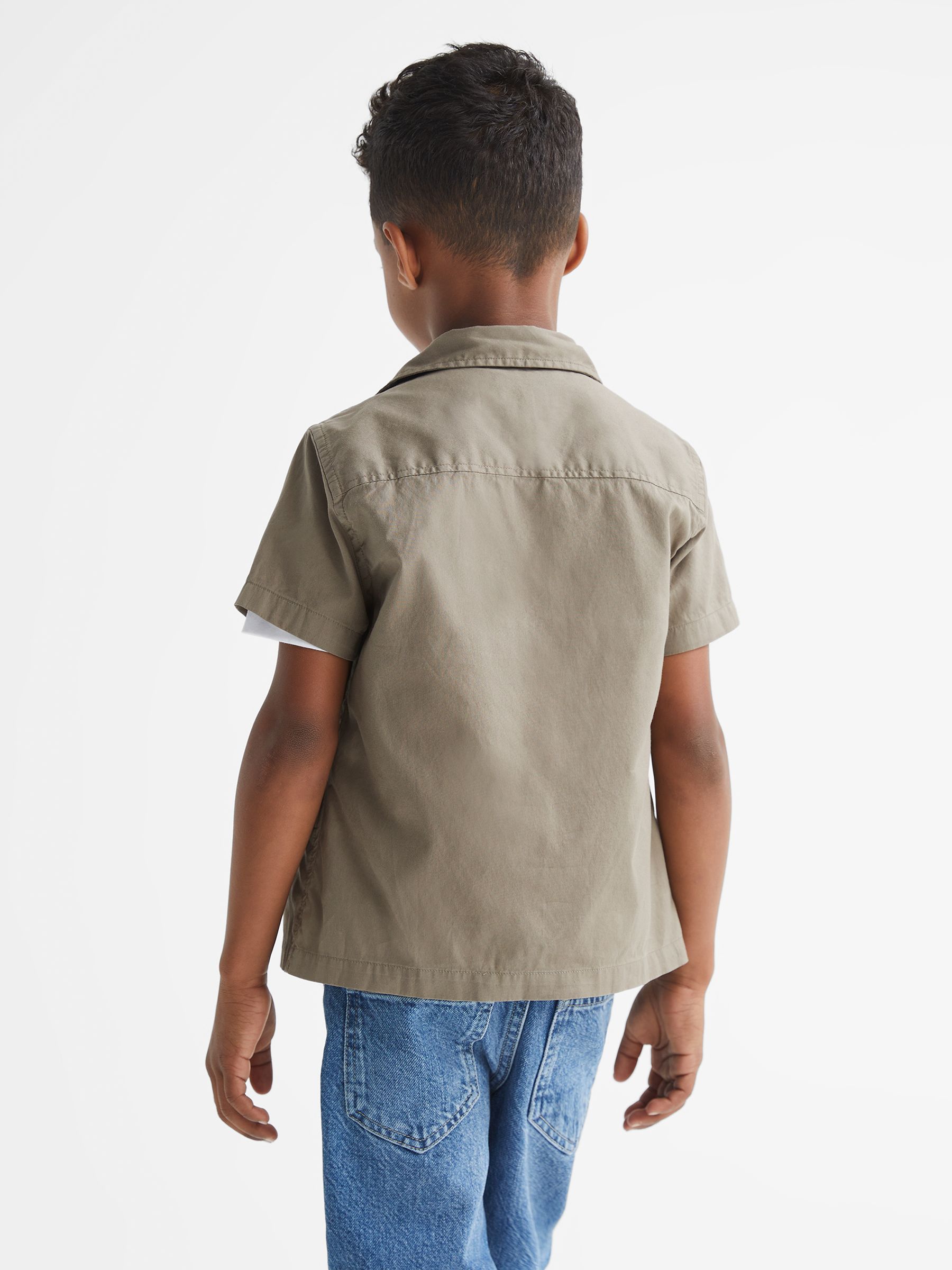 Junior Cotton Short Sleeve Cuban Collar Shirt in Sage - Image 3 of 5