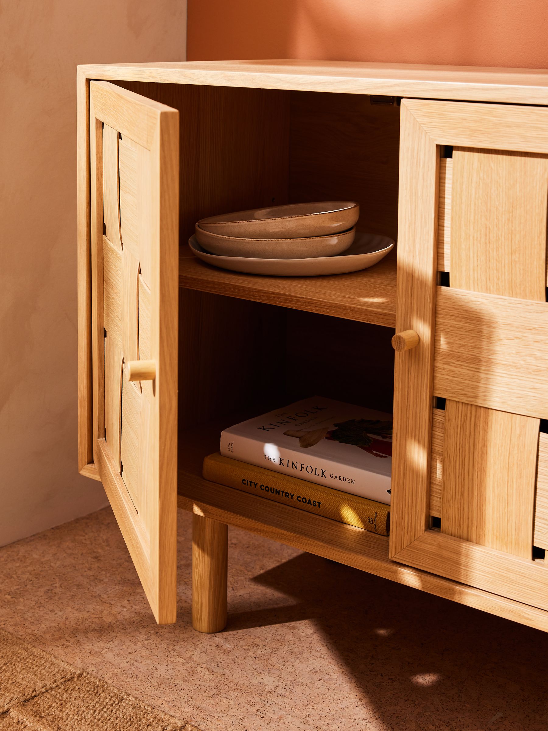River Small Sideboard in Oak - Image 2 of 4