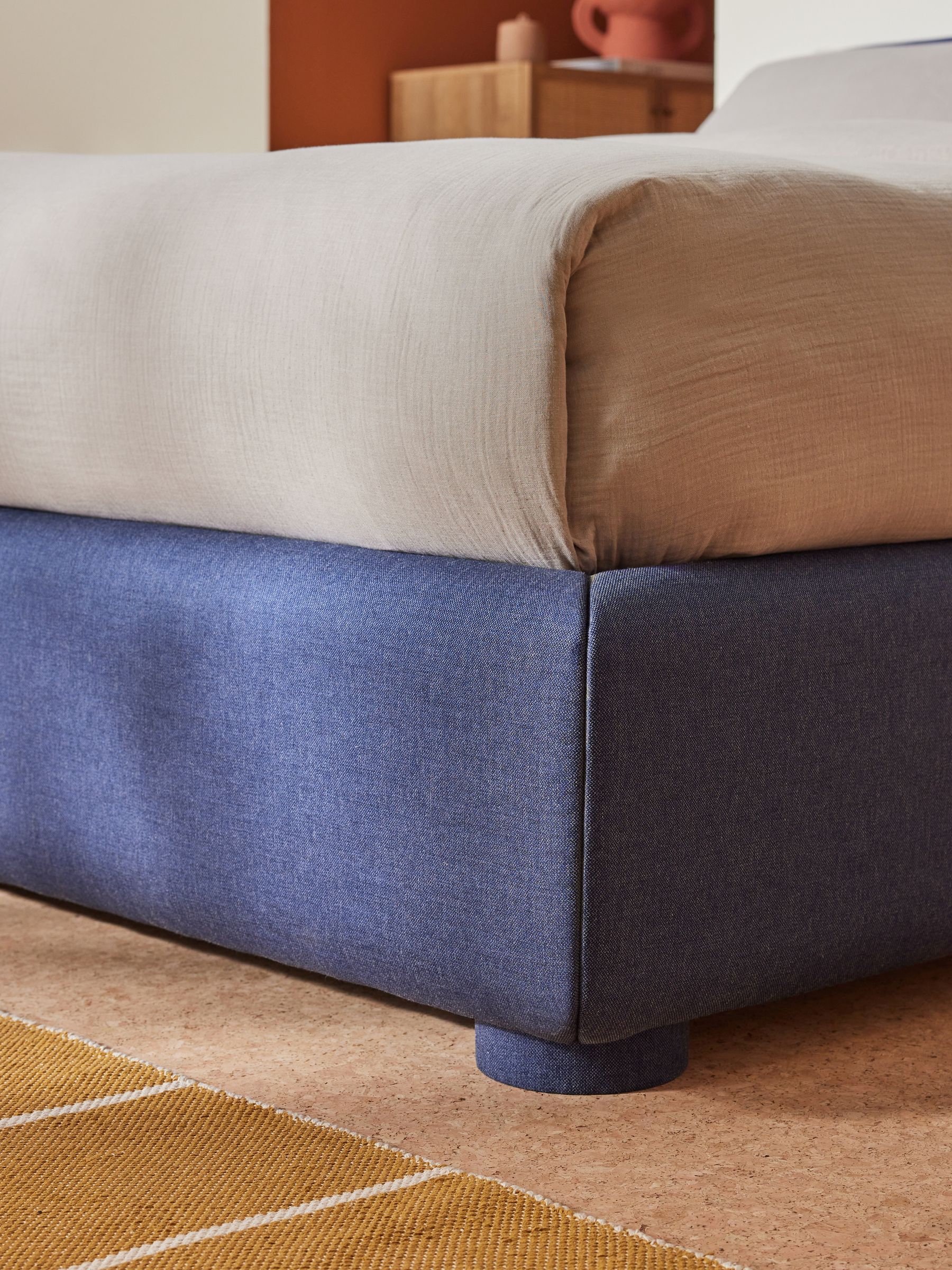 Hanson Ottoman Storage Bed in Velvet in Blue - Image 3 of 4