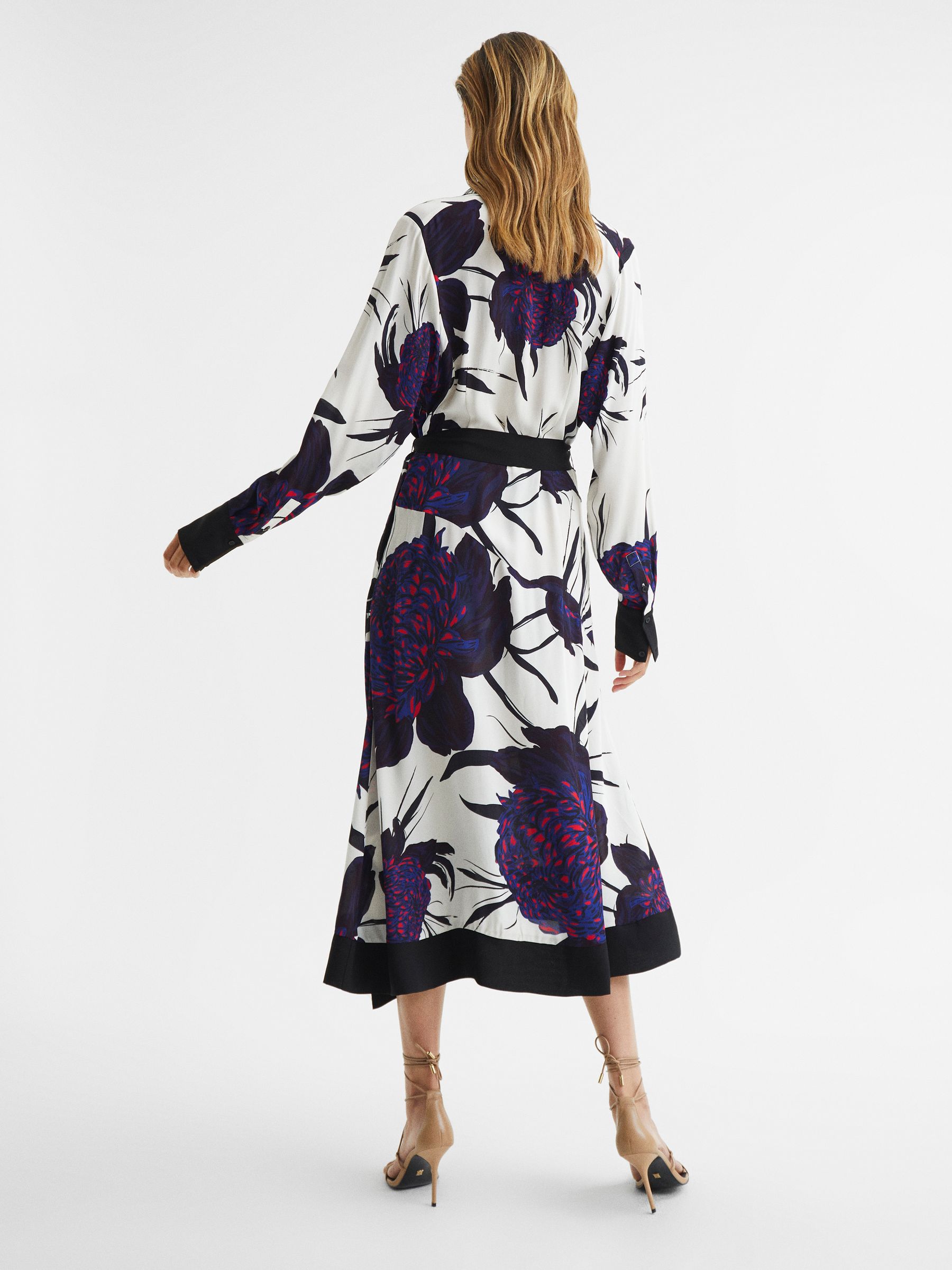 Large Scale Floral Midi Dress in Purple - Image 5 of 6