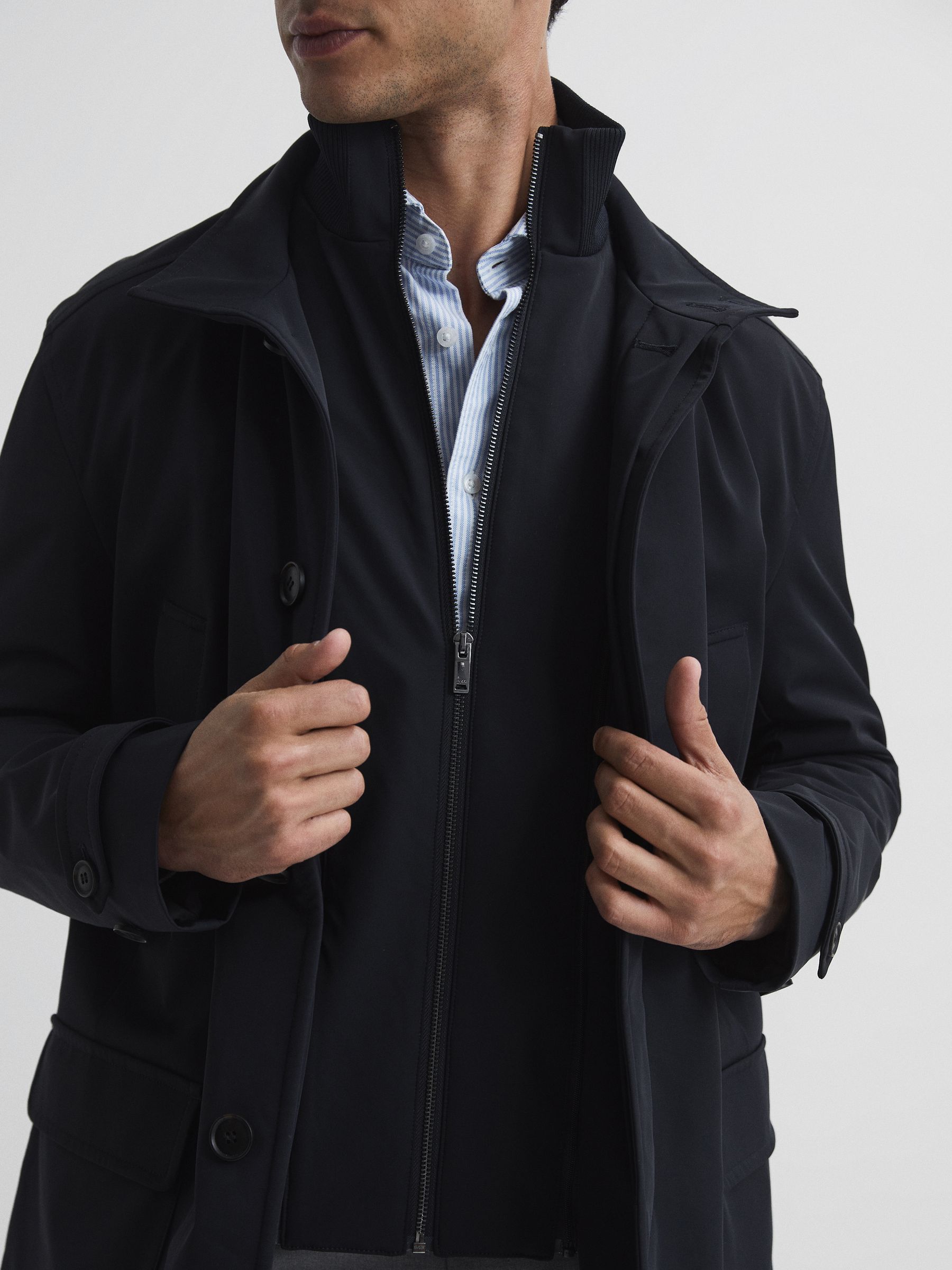 Funnel Neck Dual Close Quilted Jacket in Navy - Image 4 of 8