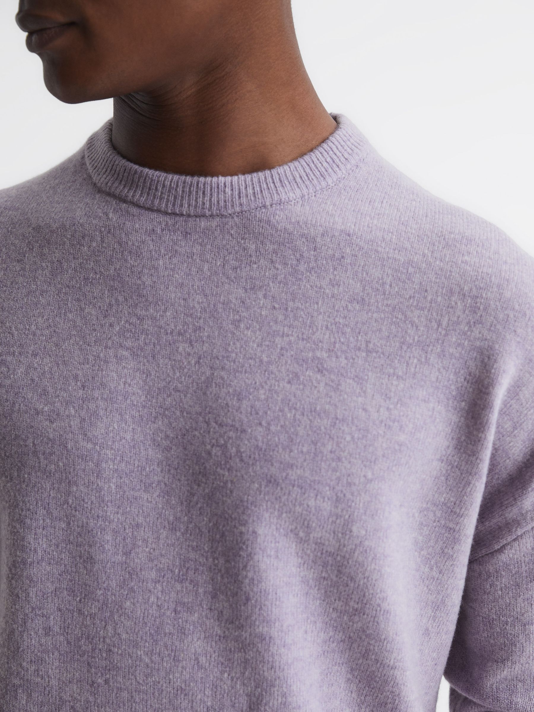 100% Merino Wool Crew Neck Jumper in Lilac - Image 4 of 6