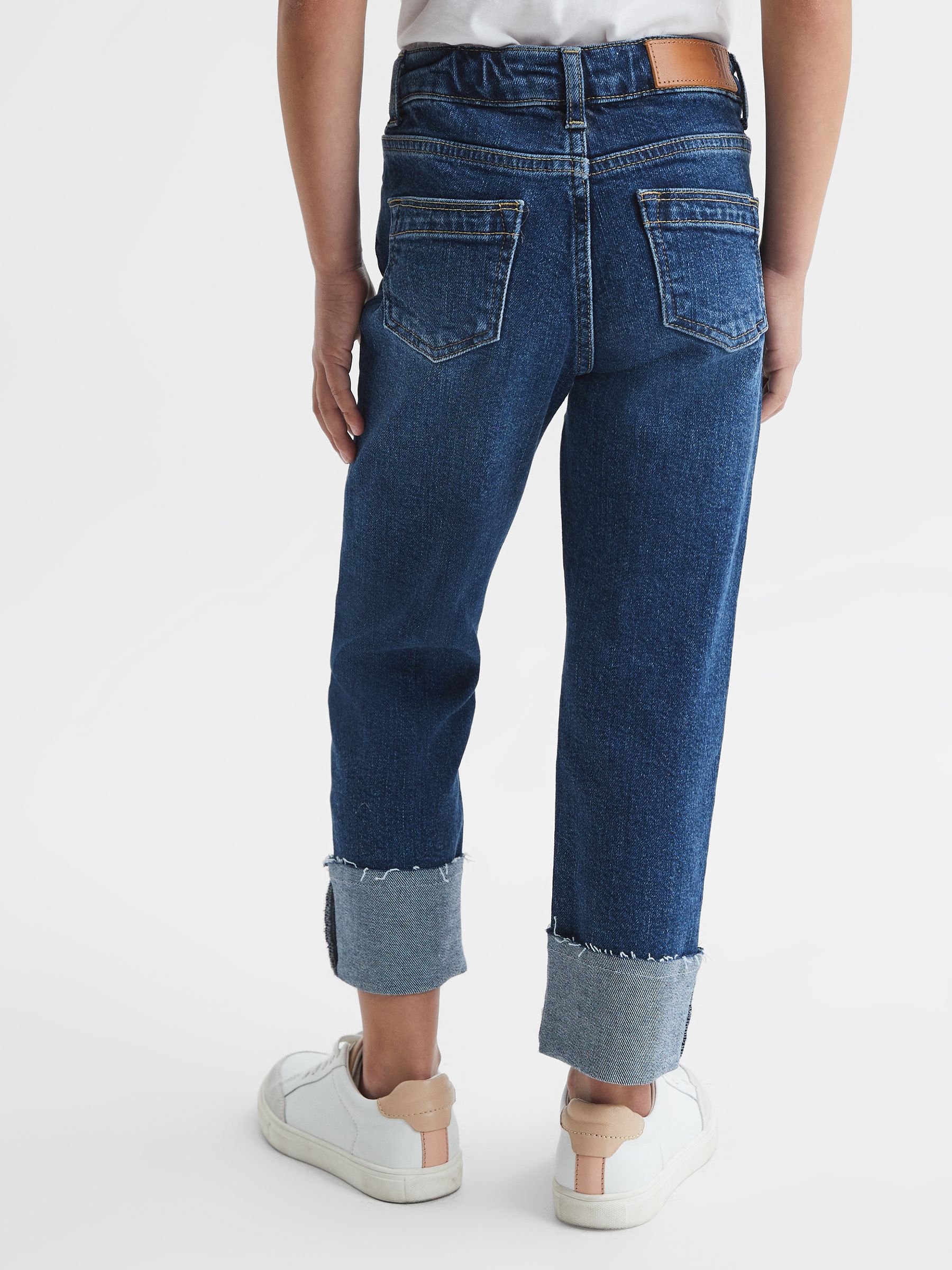 Junior Turn Up Relaxed Jeans in Mid Blue - Image 5 of 6