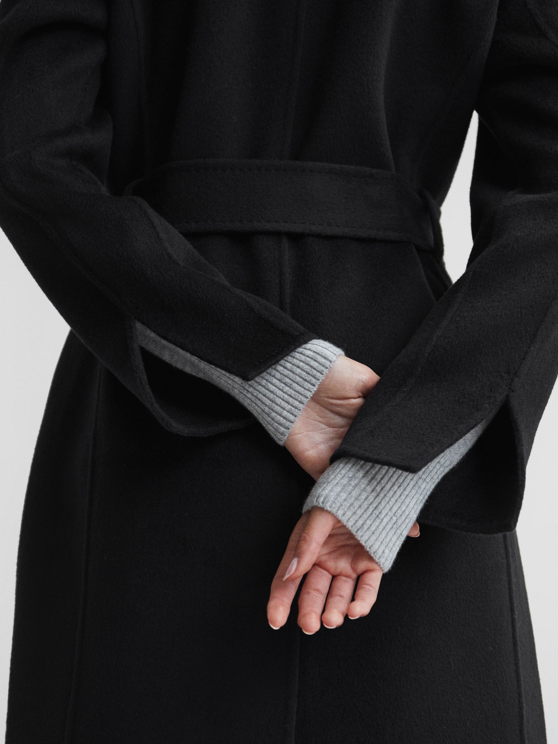 100% Cashmere Wool Blindseam Long Coat in Black - Image 7 of 8