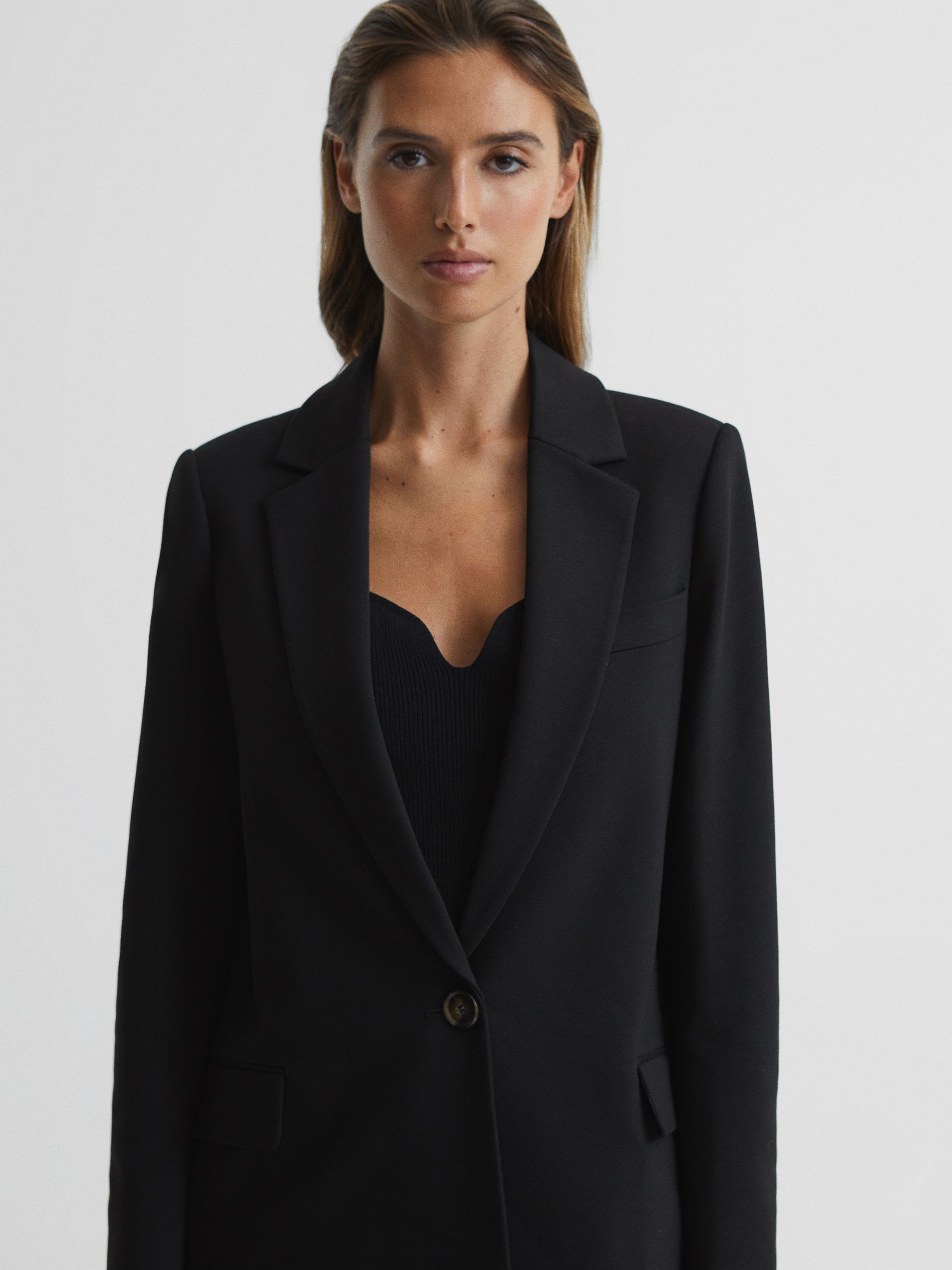 Single Breasted Boyfriend Blazer in Black - Image 4 of 7