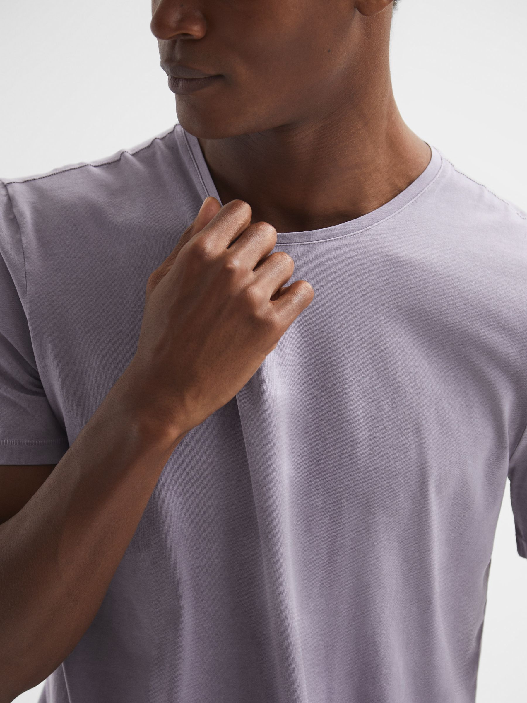 Paige Short Sleeve Crew Neck T-Shirt in Summer Plum Fade - Image 4 of 6