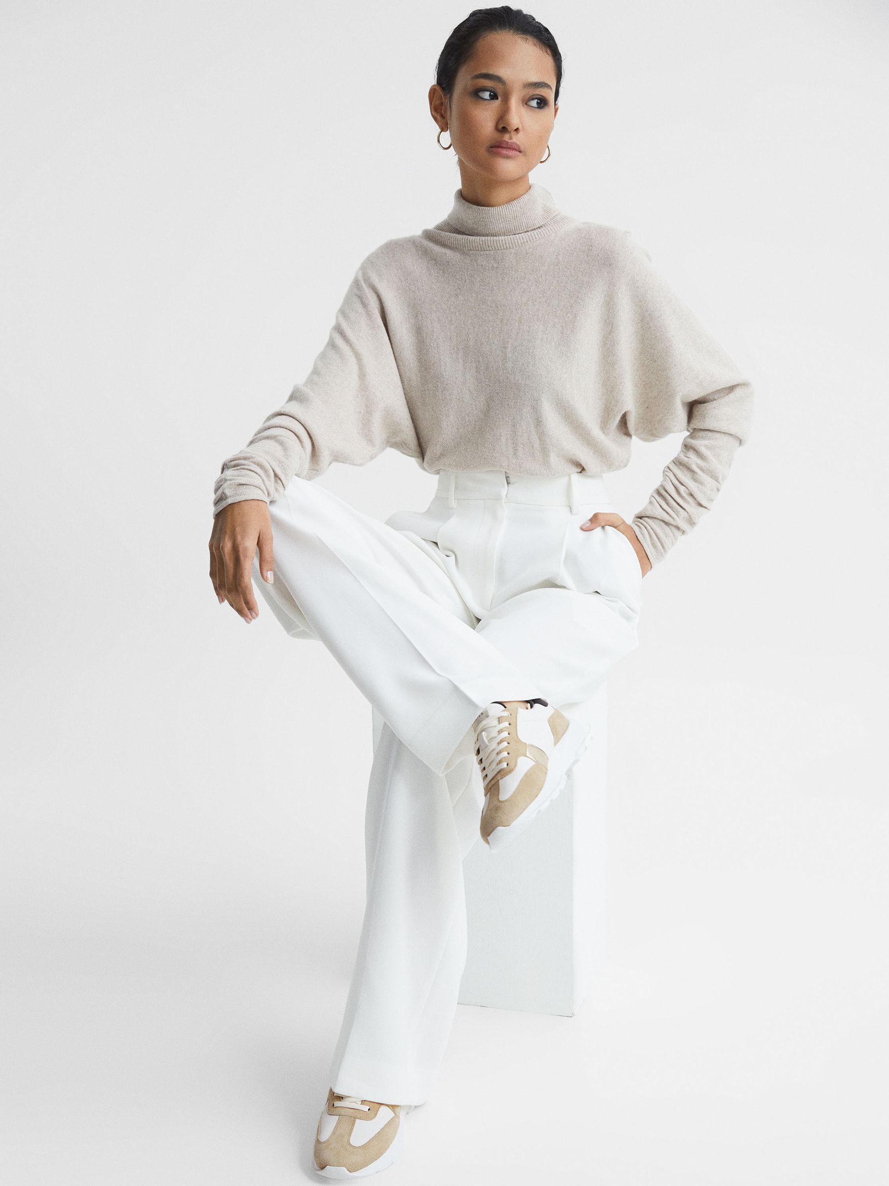 Lite Running Trainers in White - Image 2 of 6 Lite Running Trainers in White - Image 2 of 6