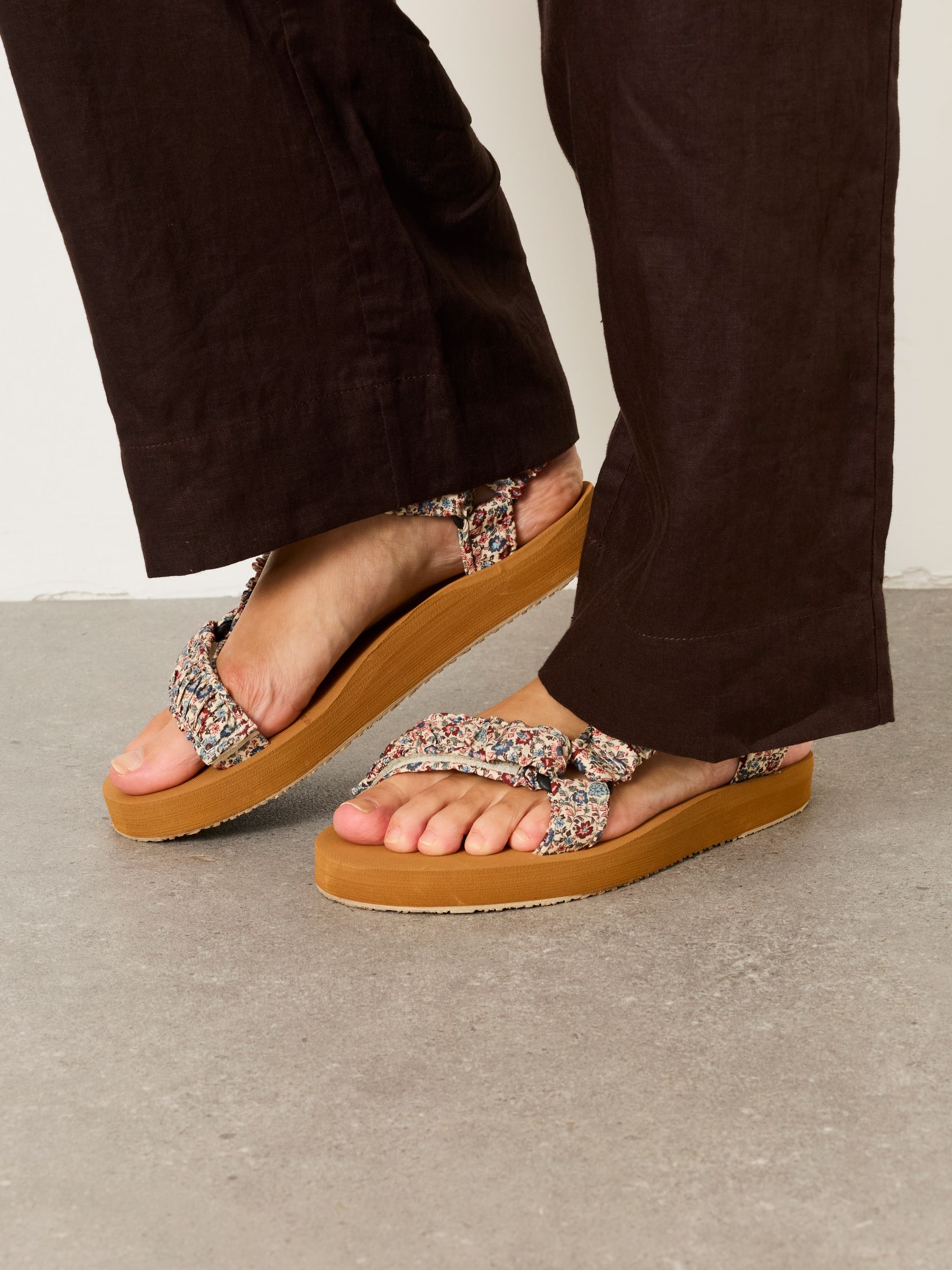 Ettie Tan Brown Walking Sandal - Image 2 of 5 Ettie Tan Brown Walking Sandal - Image 2 of 5