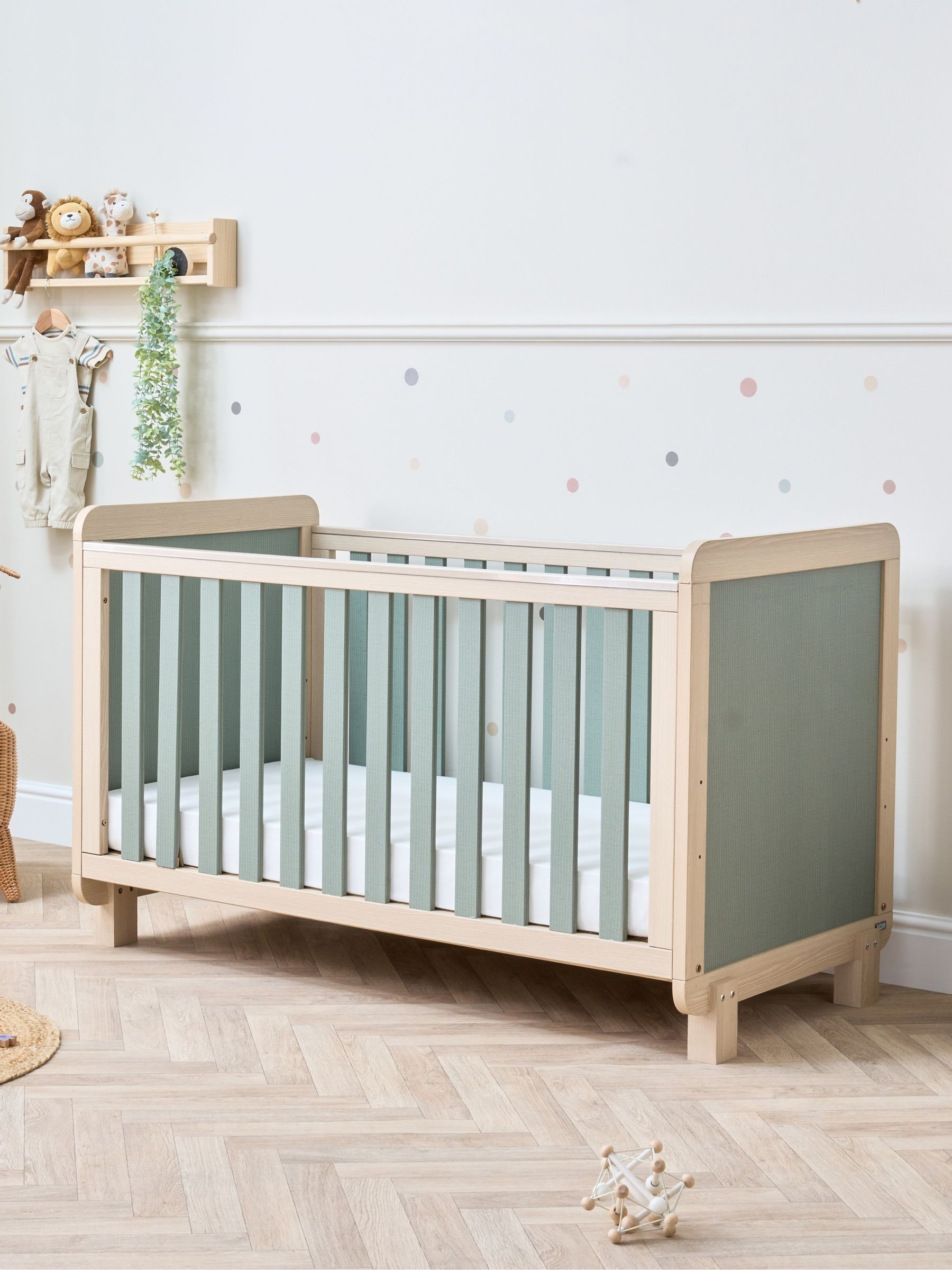 Tutti Bambini Oak Sage Weave Kuba Cot Bed - Image 1 of 7