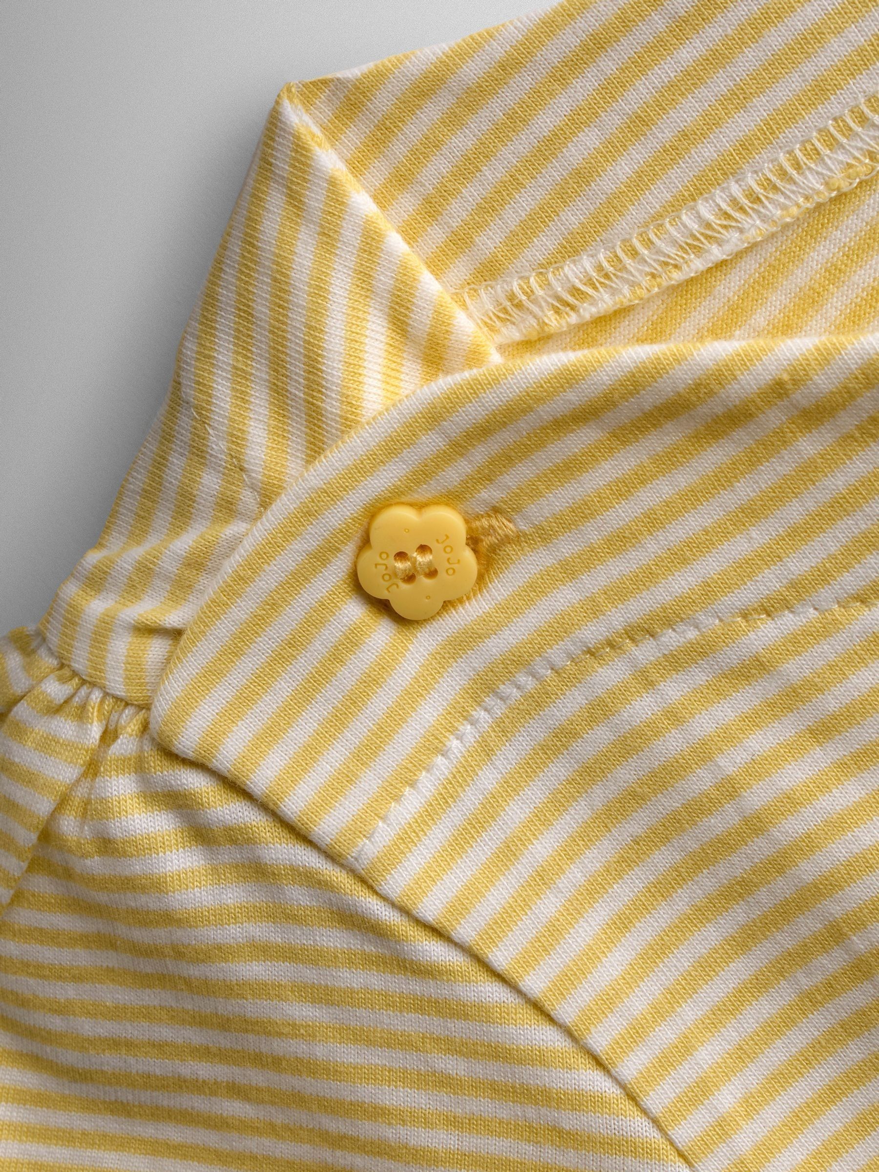 Light Yellow Duck Appliqué Pet In Pocket T-Shirt - Image 3 of 4