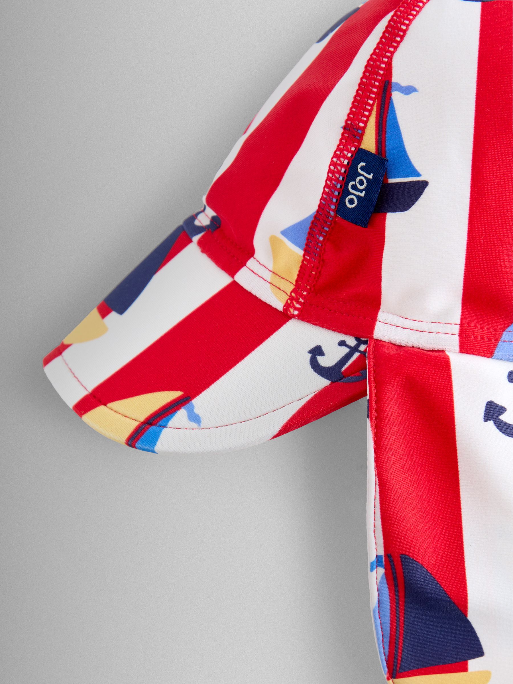 Red Nautical Sun Protection Hat - Image 2 of 3 Red Nautical Sun Protection Hat - Image 2 of 3