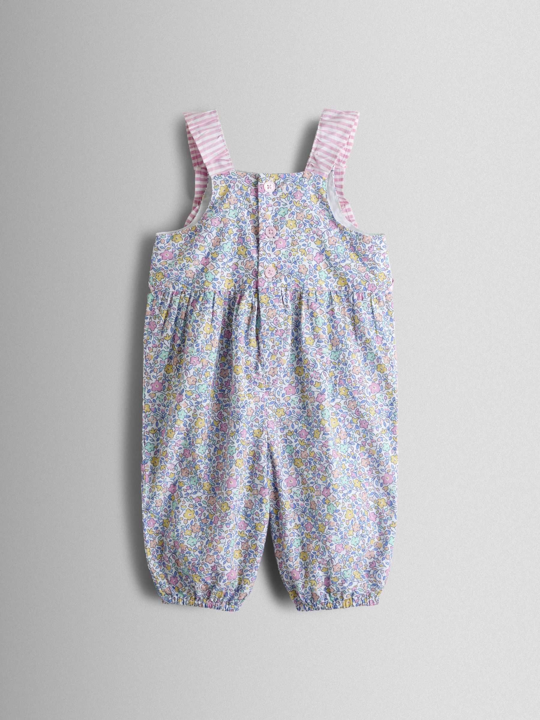 Cream Floral Spliced Dungarees T-Shirt and Hat Set - Image 3 of 9