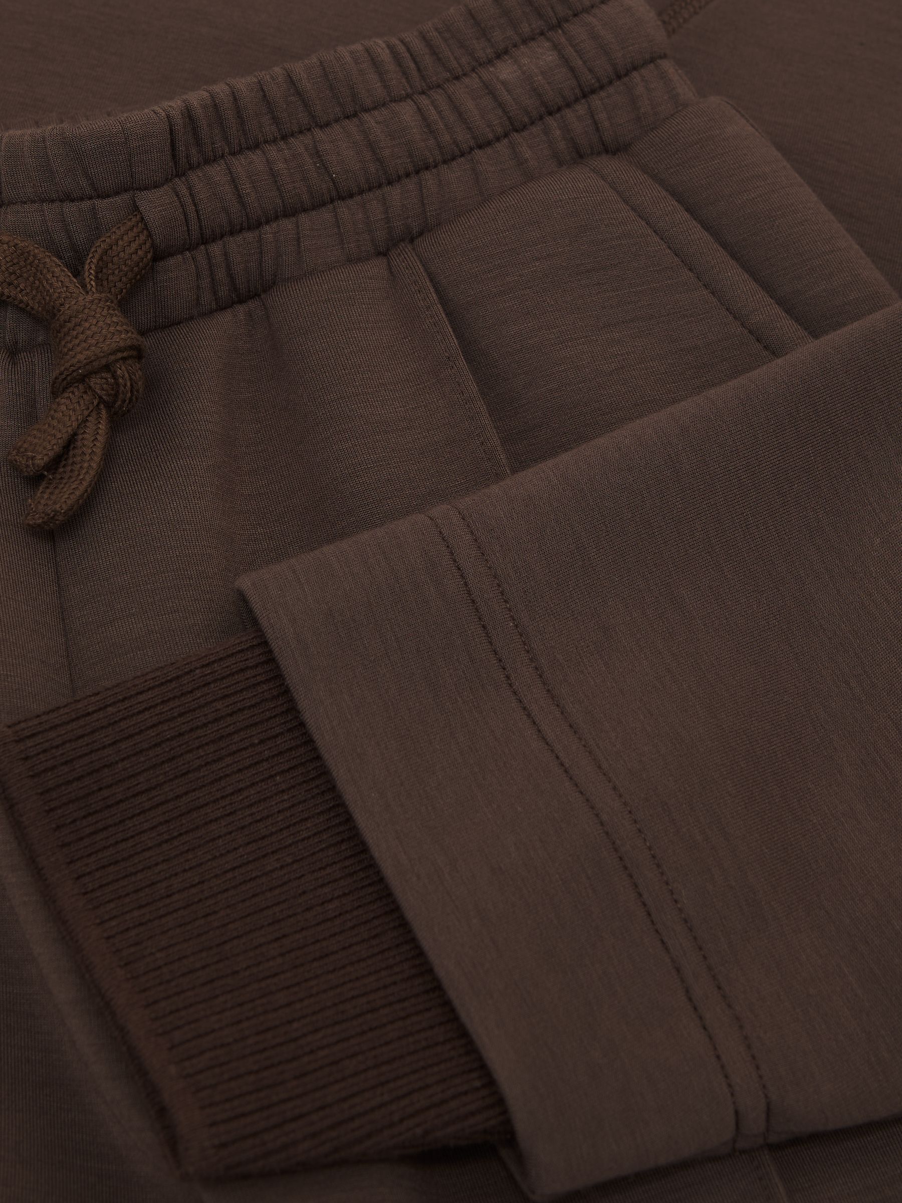 13-14 yrs Interlock Sweatshirt and Joggers Set in Chocolate - Image 4 of 4