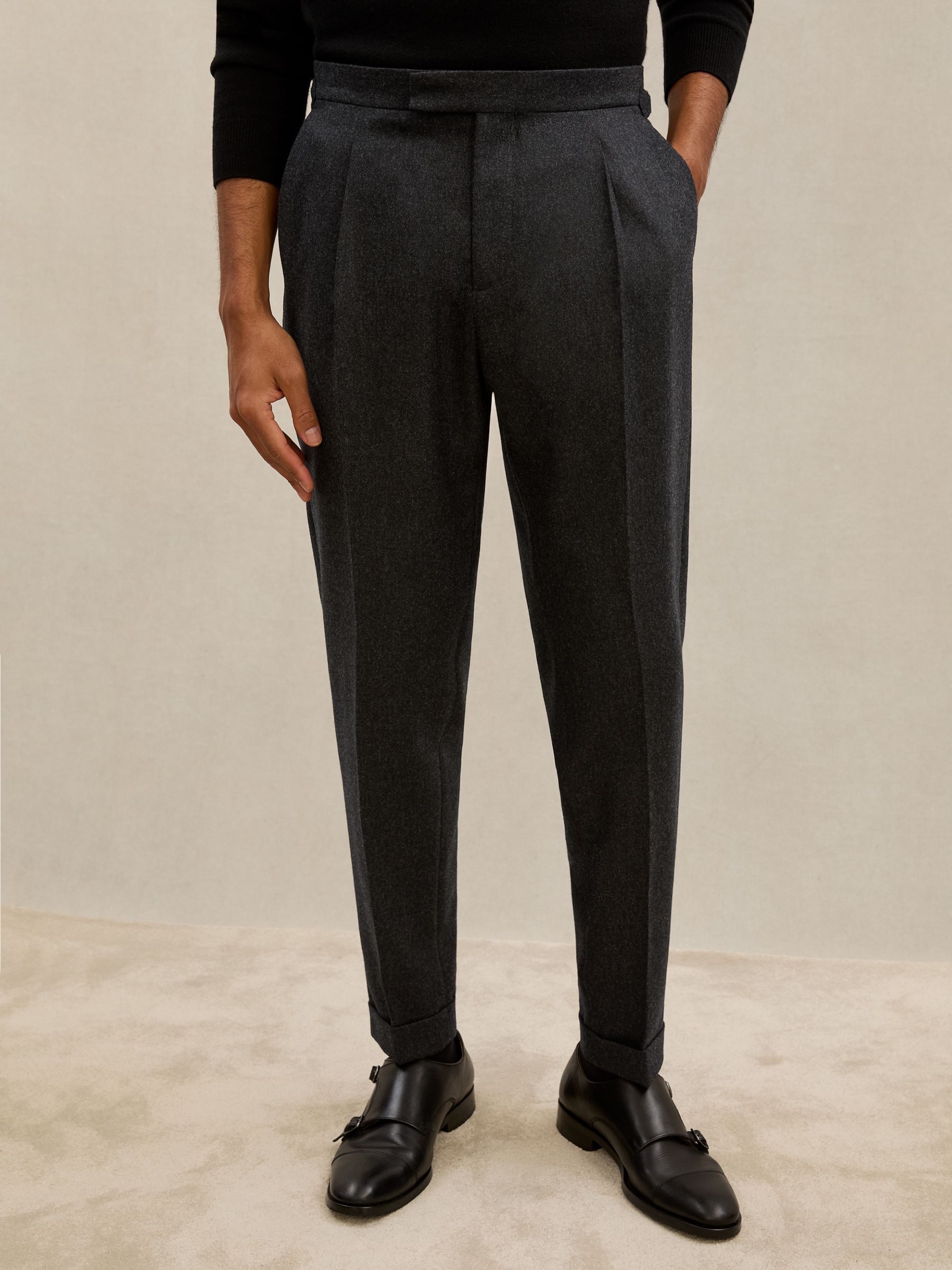 Atelier Ull Stuprörsbyxor i Antracitgrå - Bild 3 av 6