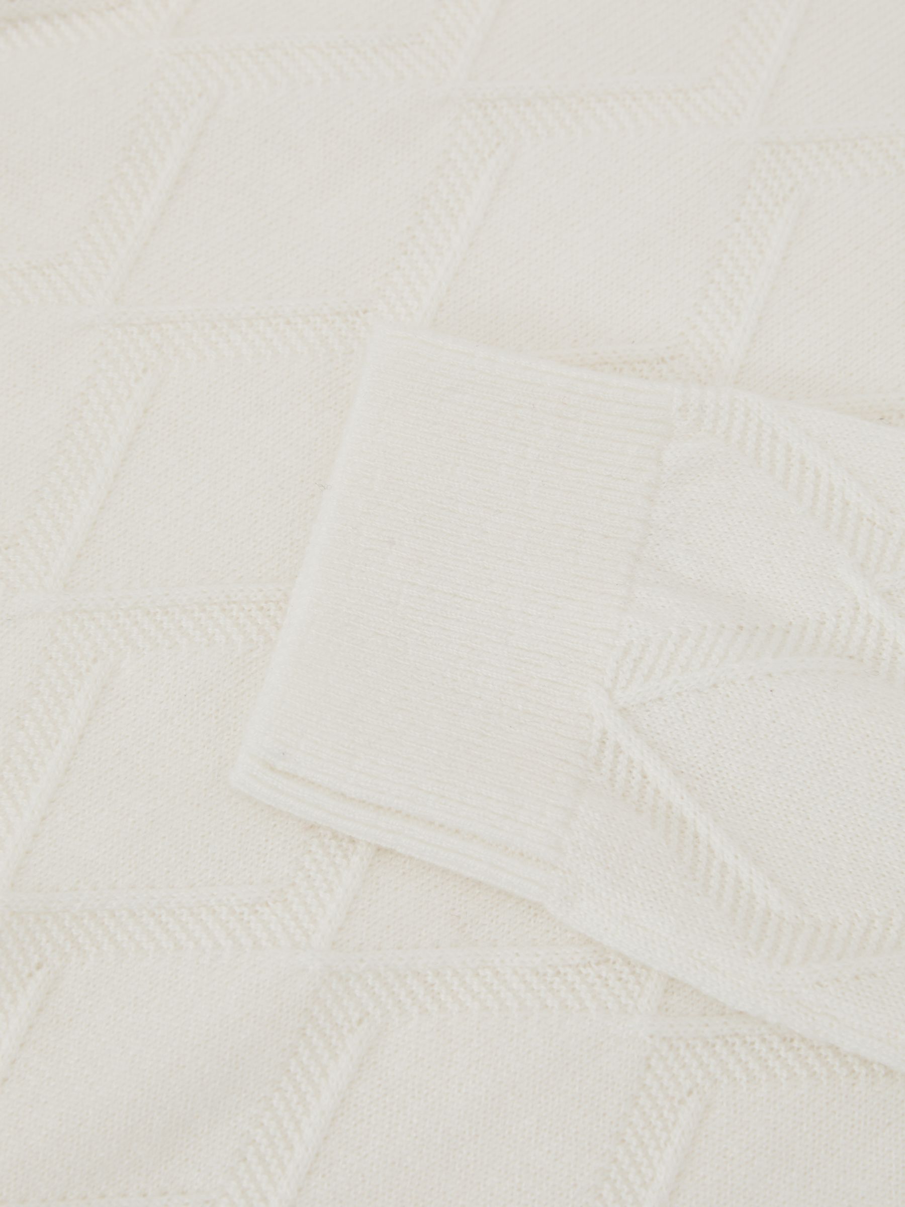 Jumper in Off White - Image 4 of 4