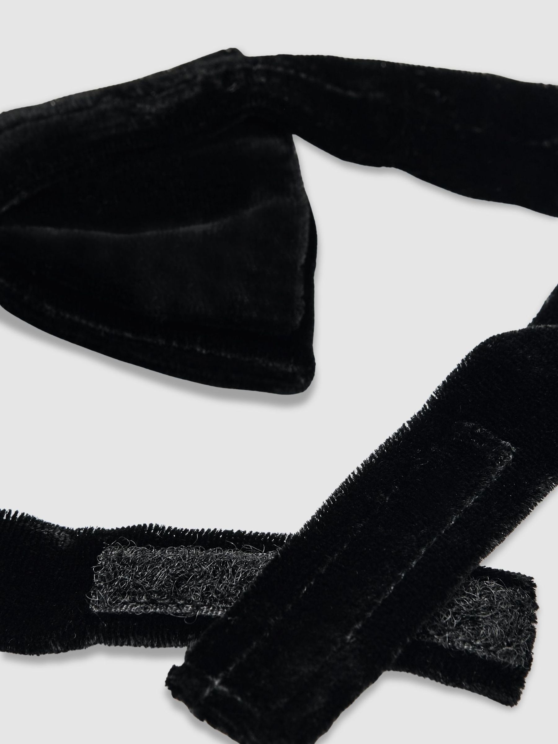 Velvet Bow Tie in Black - Image 3 of 5