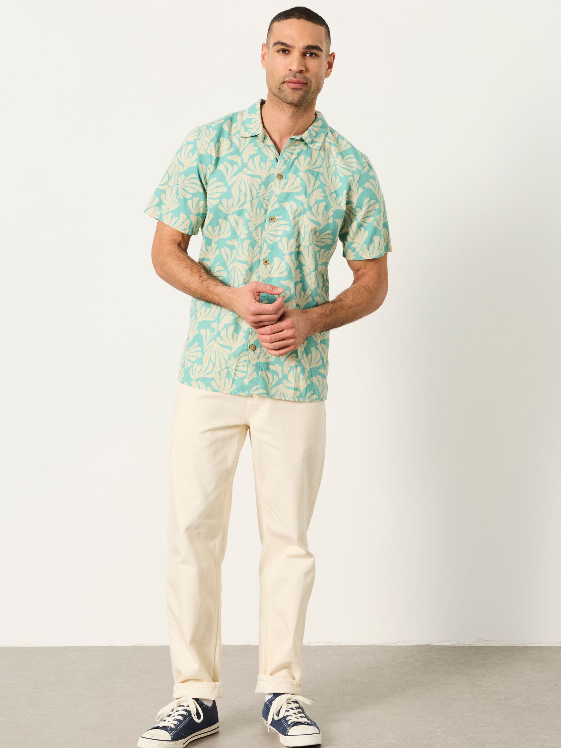 Light Teal Short Sleeve Coral Print Shirt - Image 3 of 6