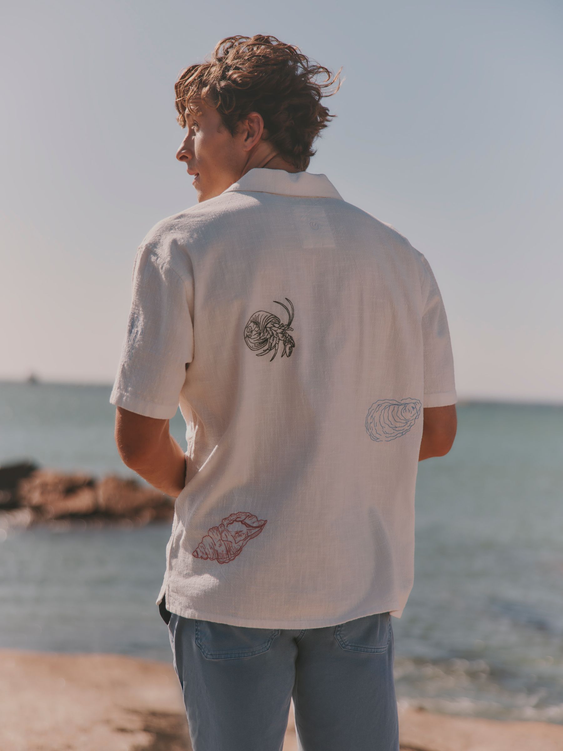 White Short Sleeve Relaxed Fit MCS Sea Embroidery Shirt - Image 2 of 5
