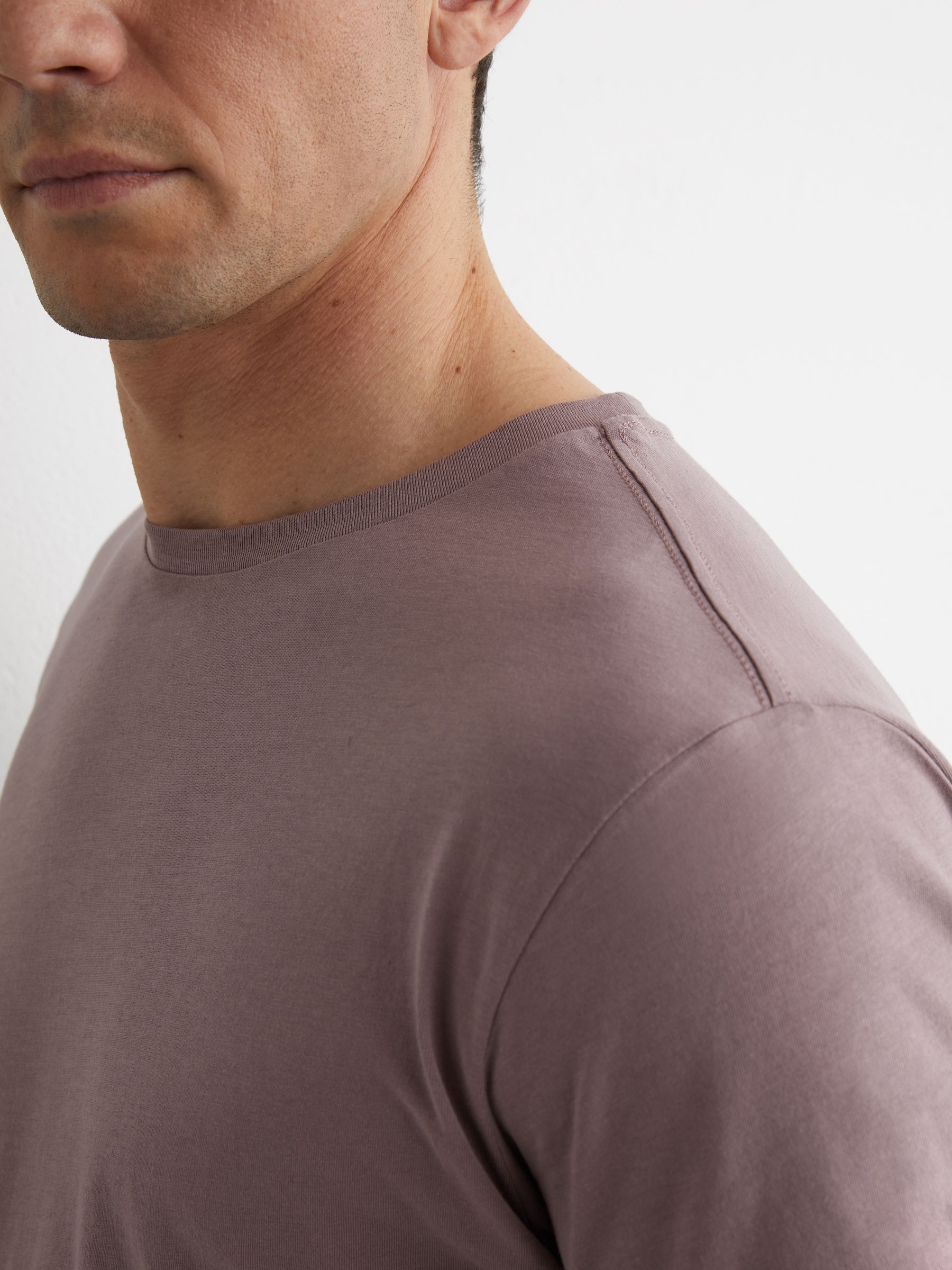 Cotton Crew Neck T-Shirt in Mauve - Image 4 of 6