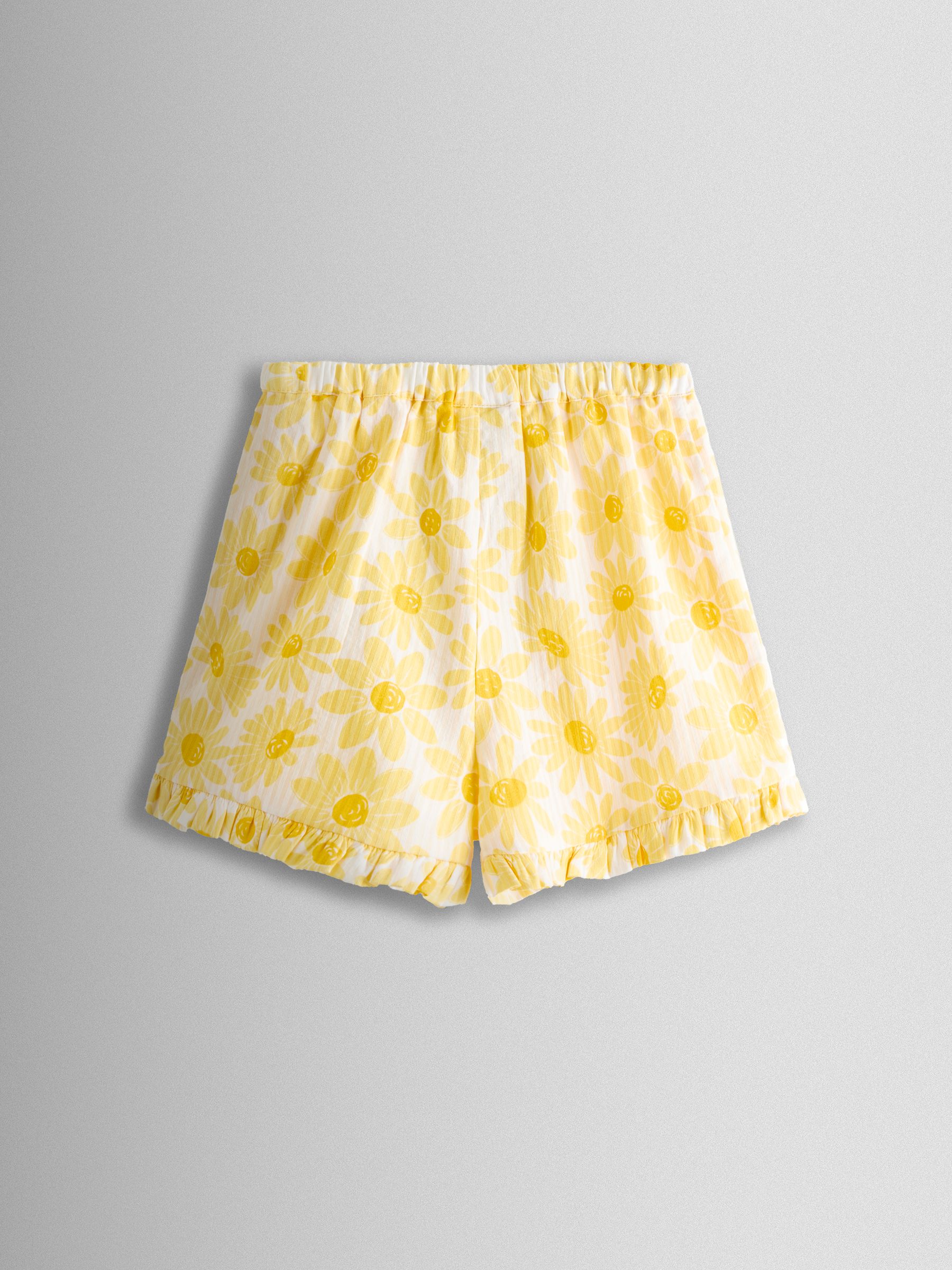 Yellow Daisy Square Neck Top & Short Set - Image 5 of 7