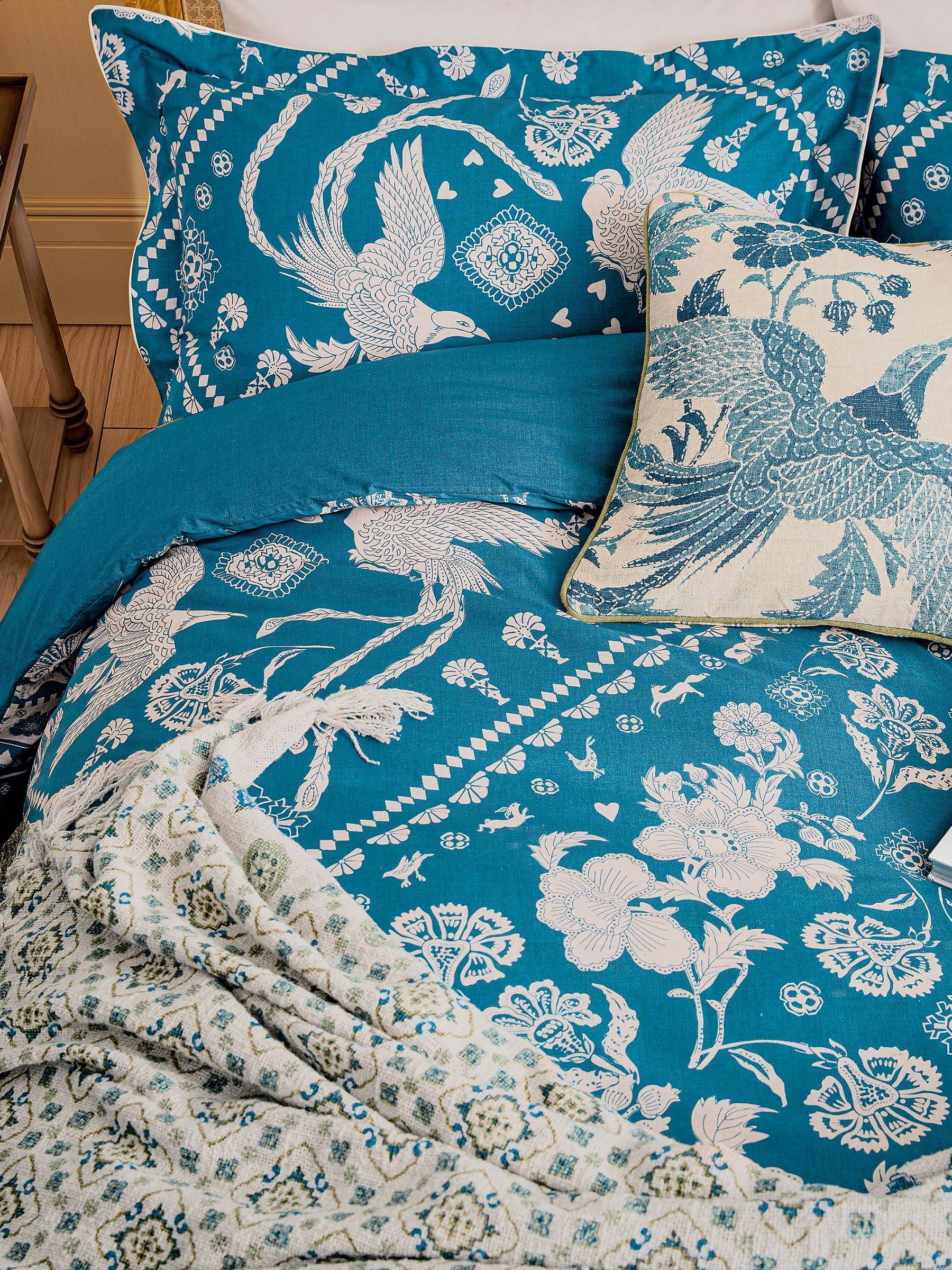 Blue Hidcote Birds Duvet Cover and Pillowcase Set - Image 3 of 4