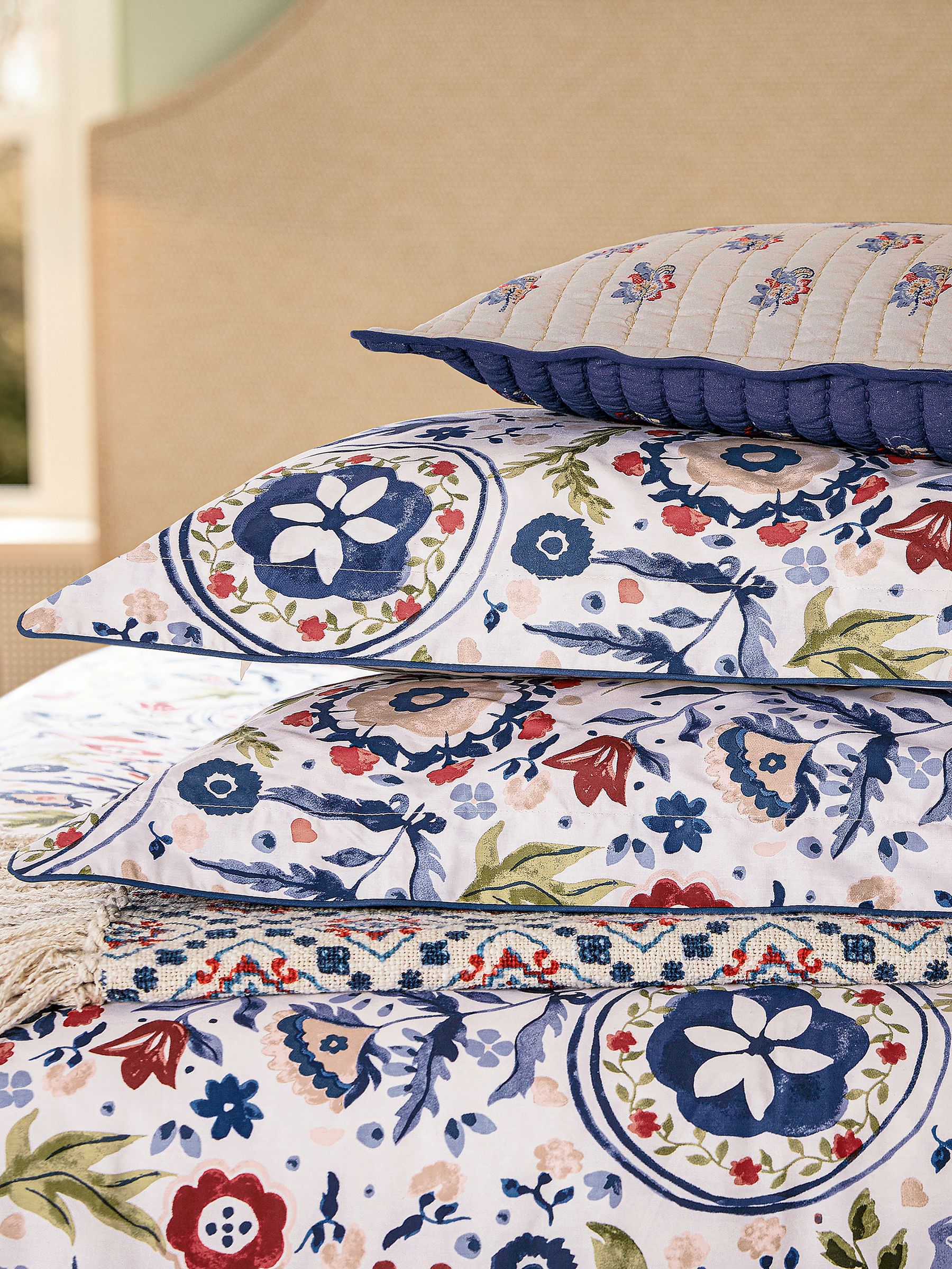 Navy Festival Cushion - Image 3 of 4