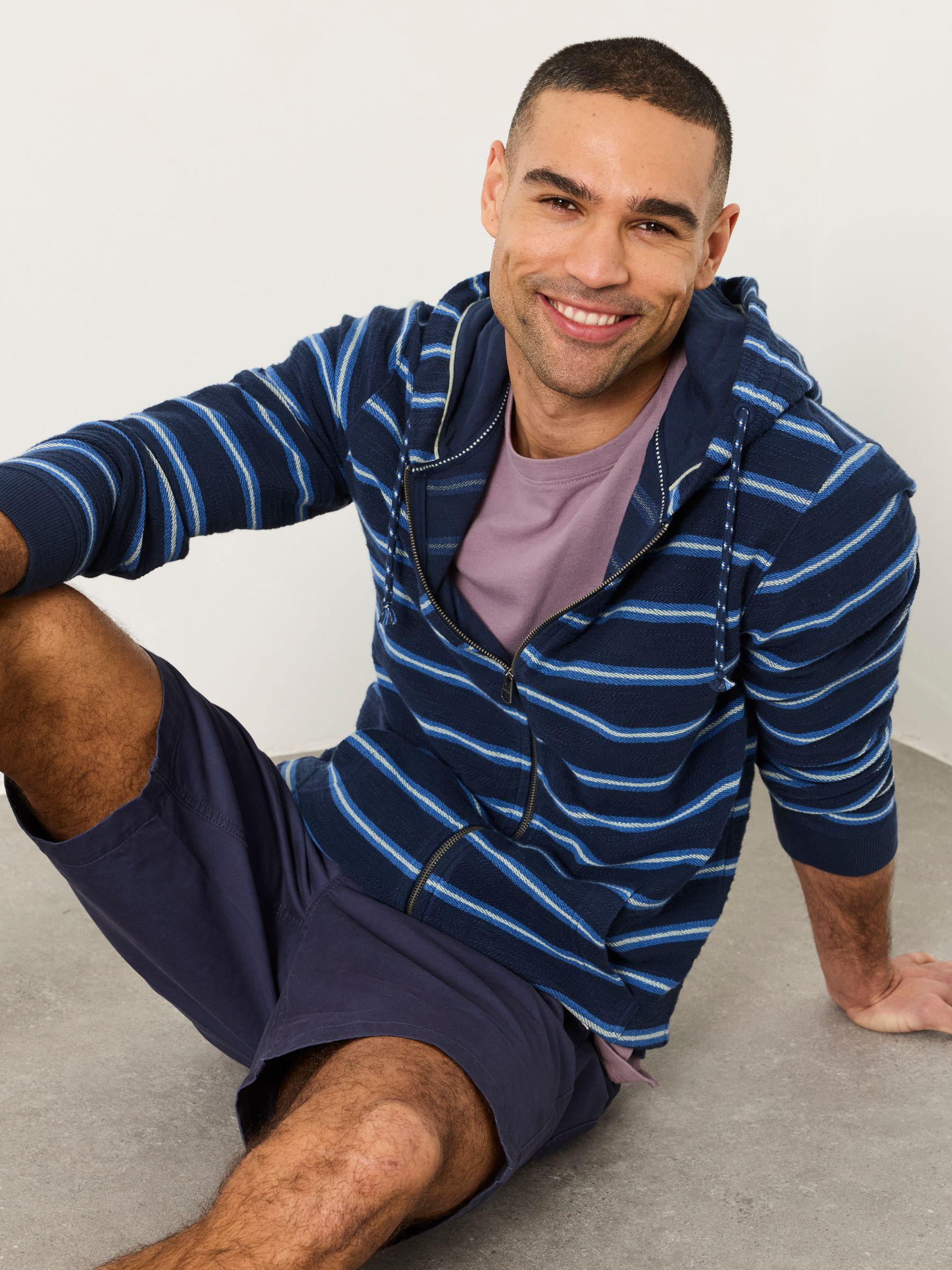 Trescowe Navy Stripe Zip Through Hoodie - Image 4 of 6