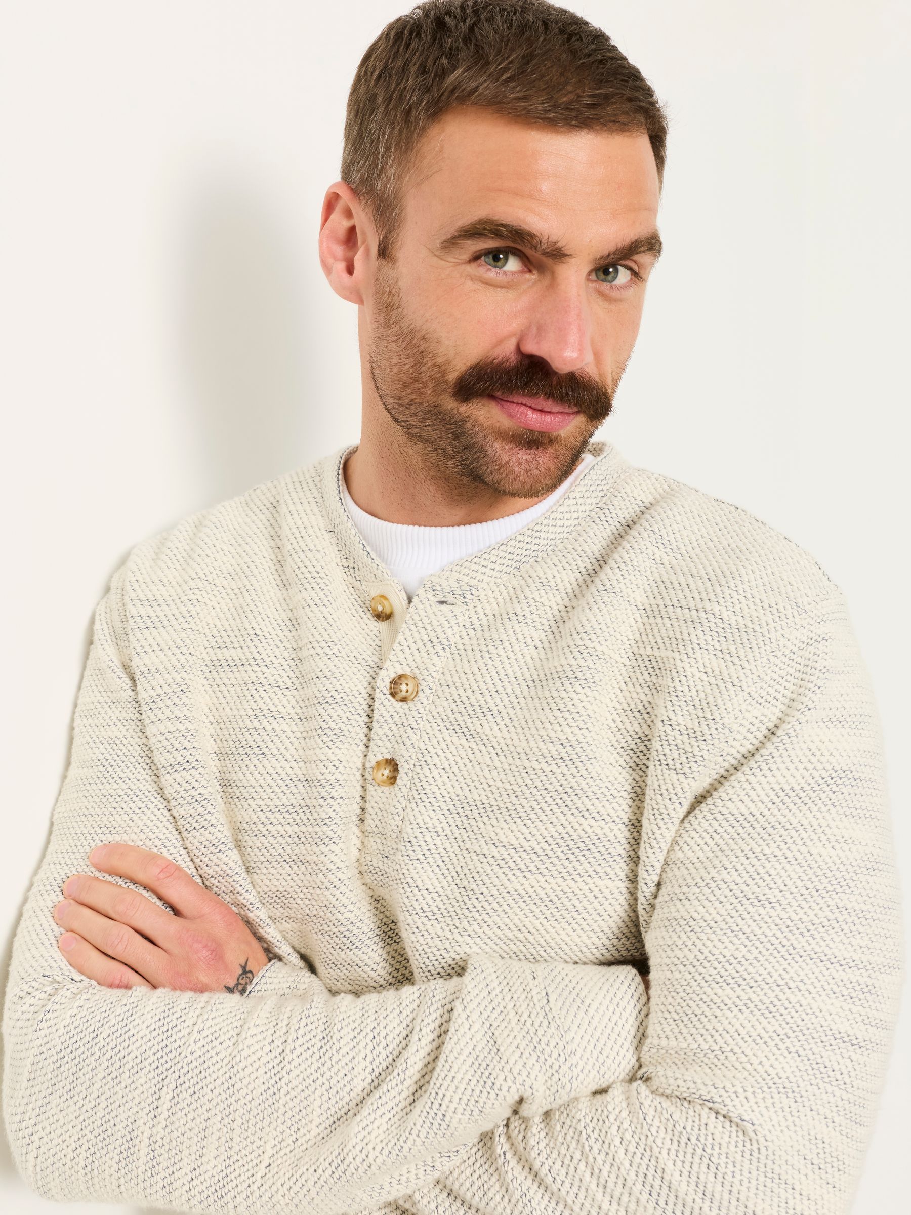 Oatmeal Woolacombe Henley - Image 4 of 7