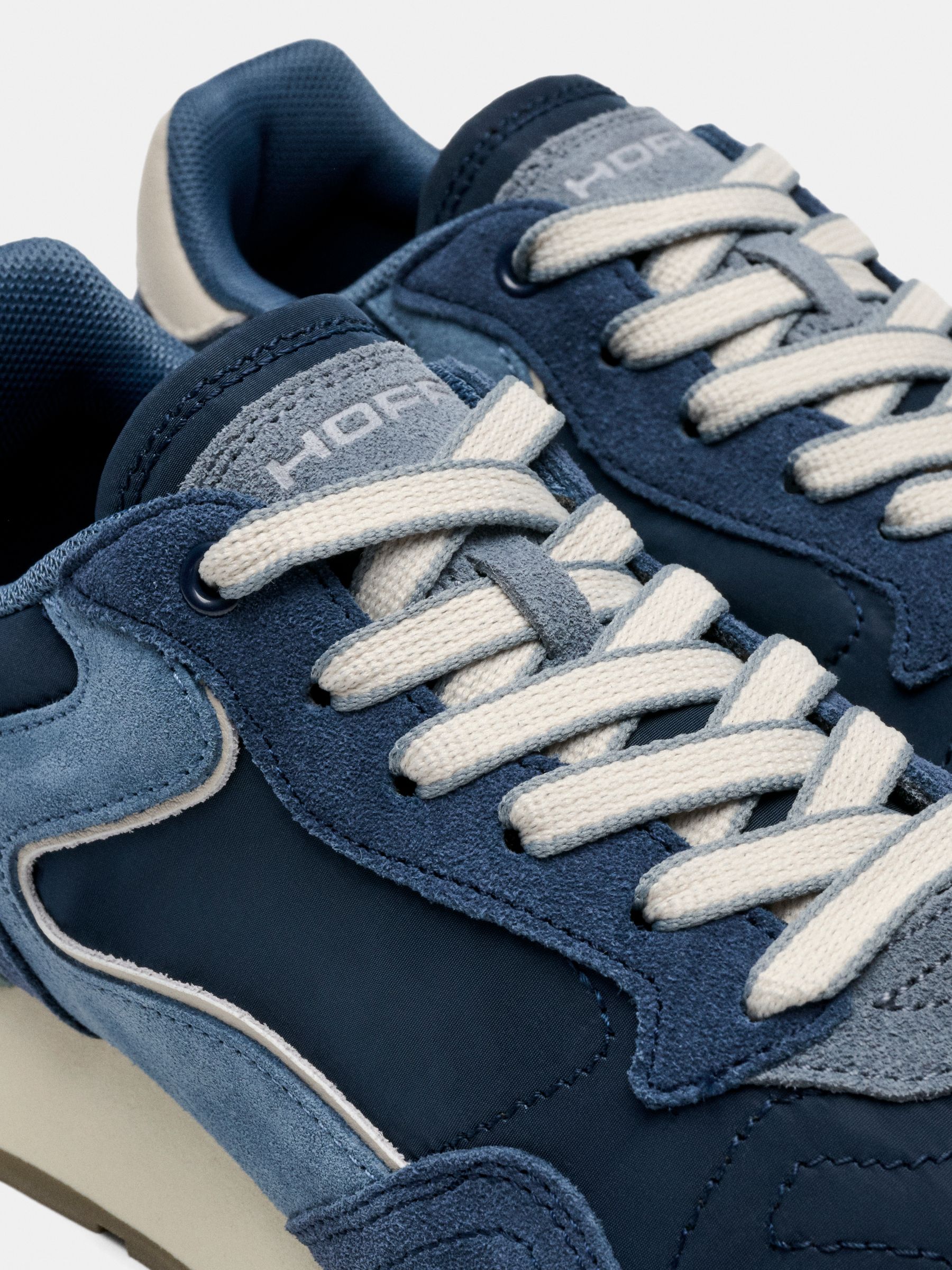 Navy City Trainers - Image 2 of 7