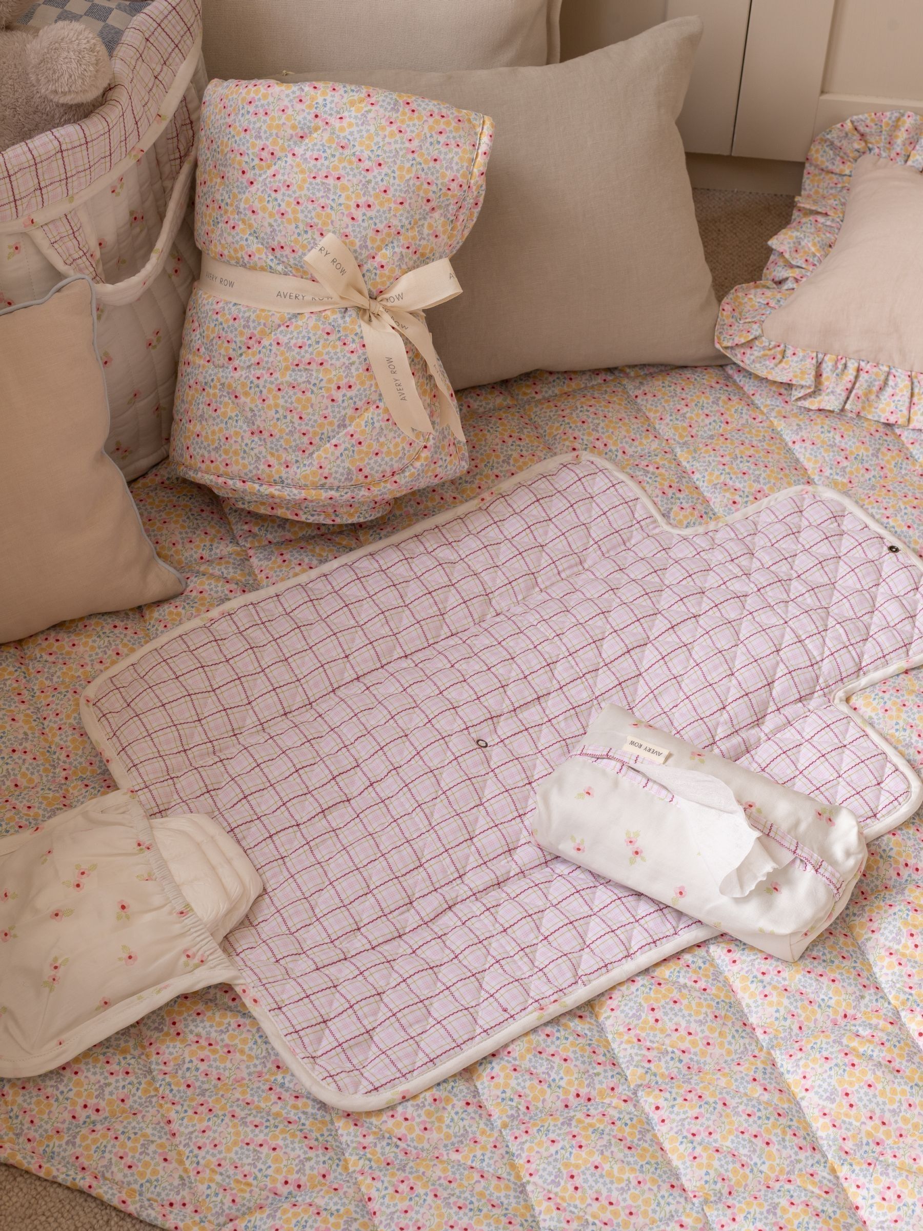 Anemone Travel Baby Changing Mat - Image 2 of 4