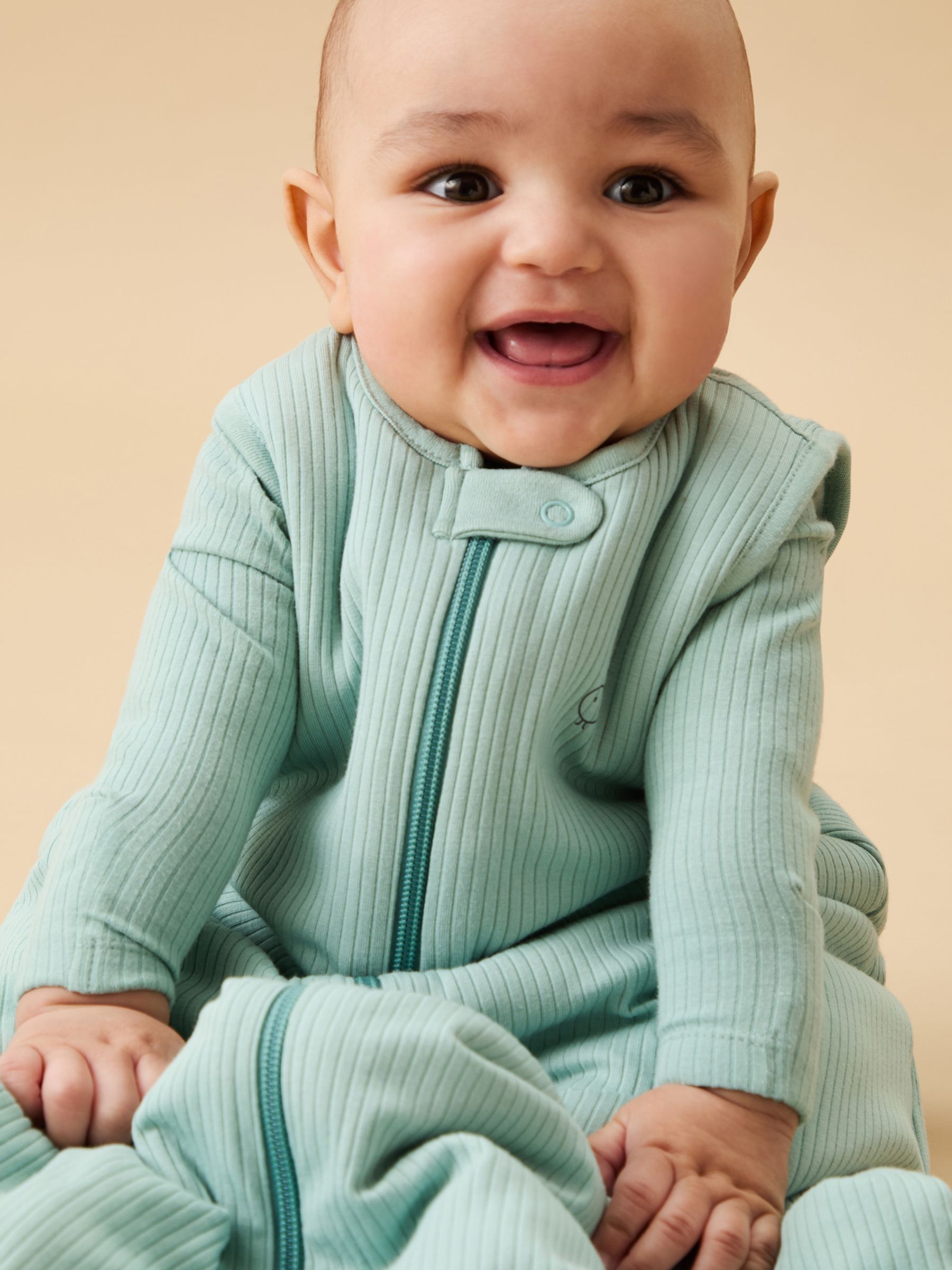 MORI Green 1.5 Tog Sleeping Bag - Image 1 of 4