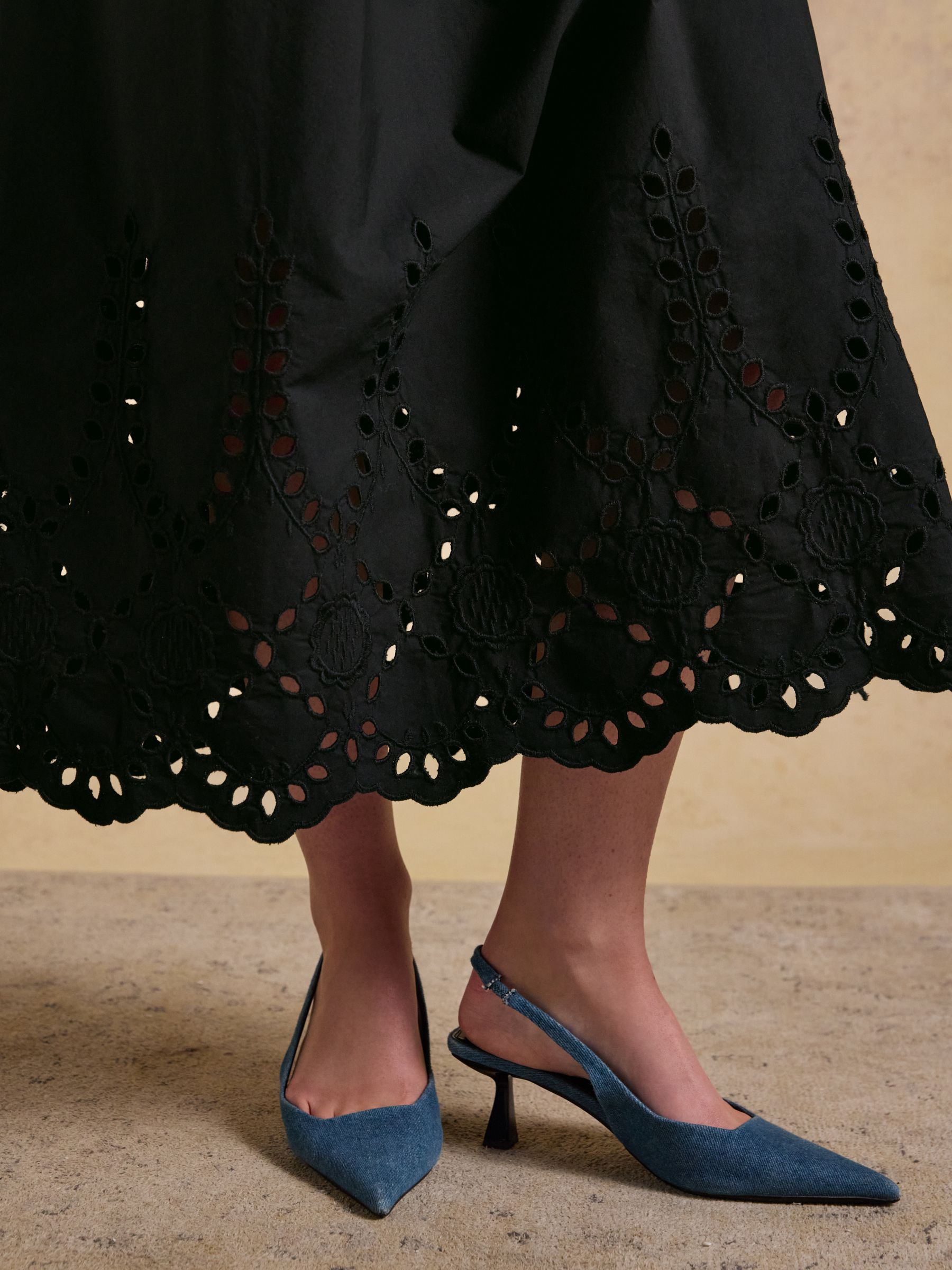 Ivy Black Shirred Jersey Woven Midi Dress With Broderie Sleeve Detail - Image 7 of 8