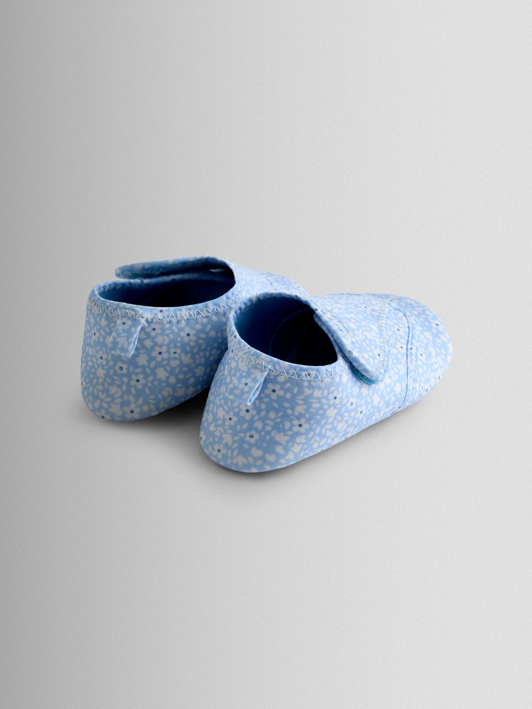 Blue Ditsy Beach & Swim Booties - Image 2 of 4